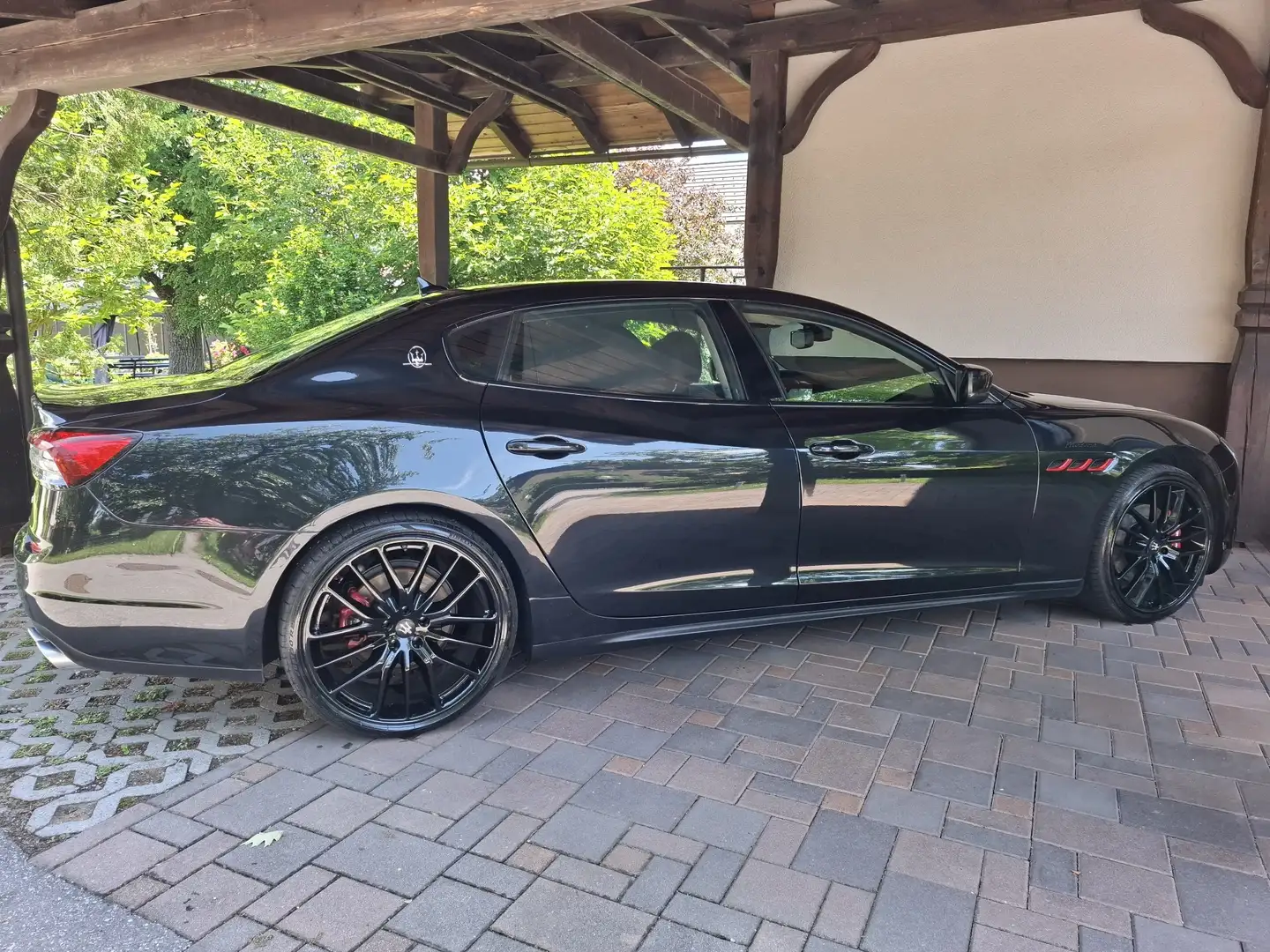 Maserati Quattroporte 3.0d, virtual tacho, 21 zoll, full led, sound V8, - 2