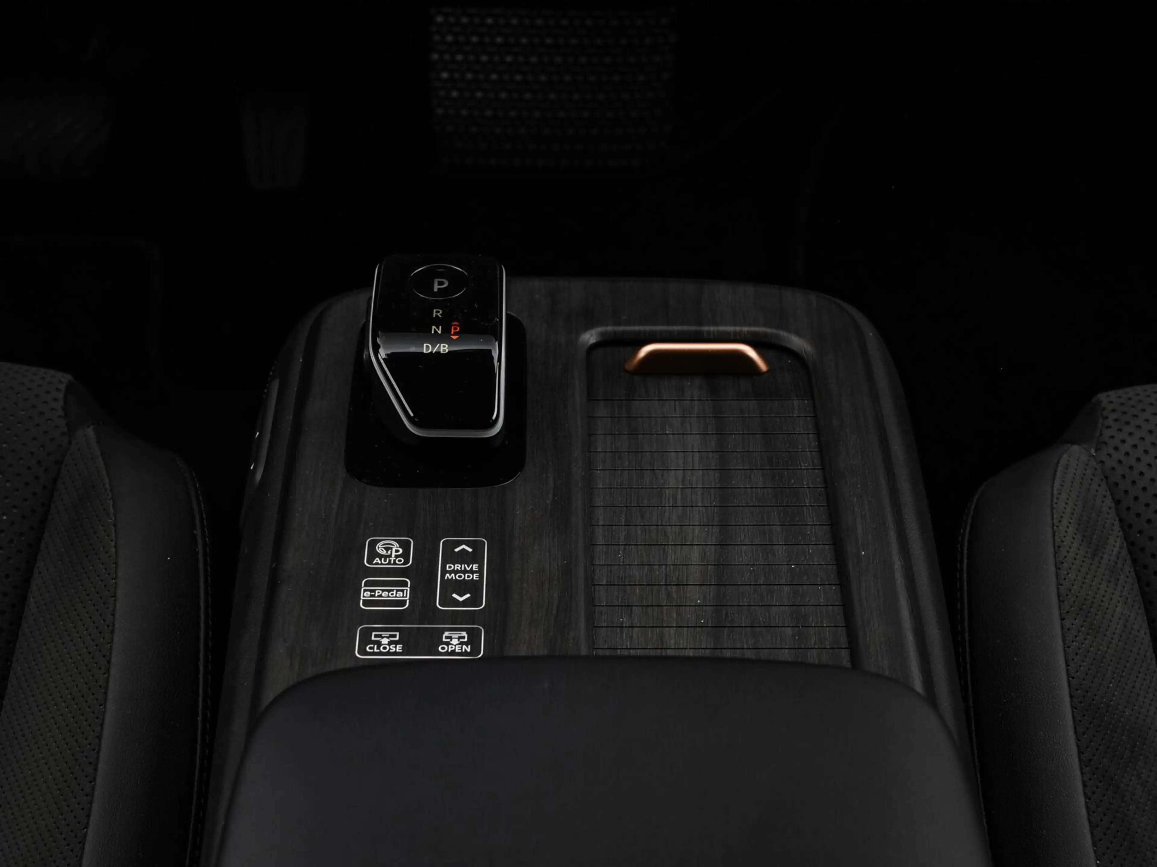 Nissan Ariya Evolve 91 kWh | SOH 99% | Panoramadak | Trekhaak | — photo 42