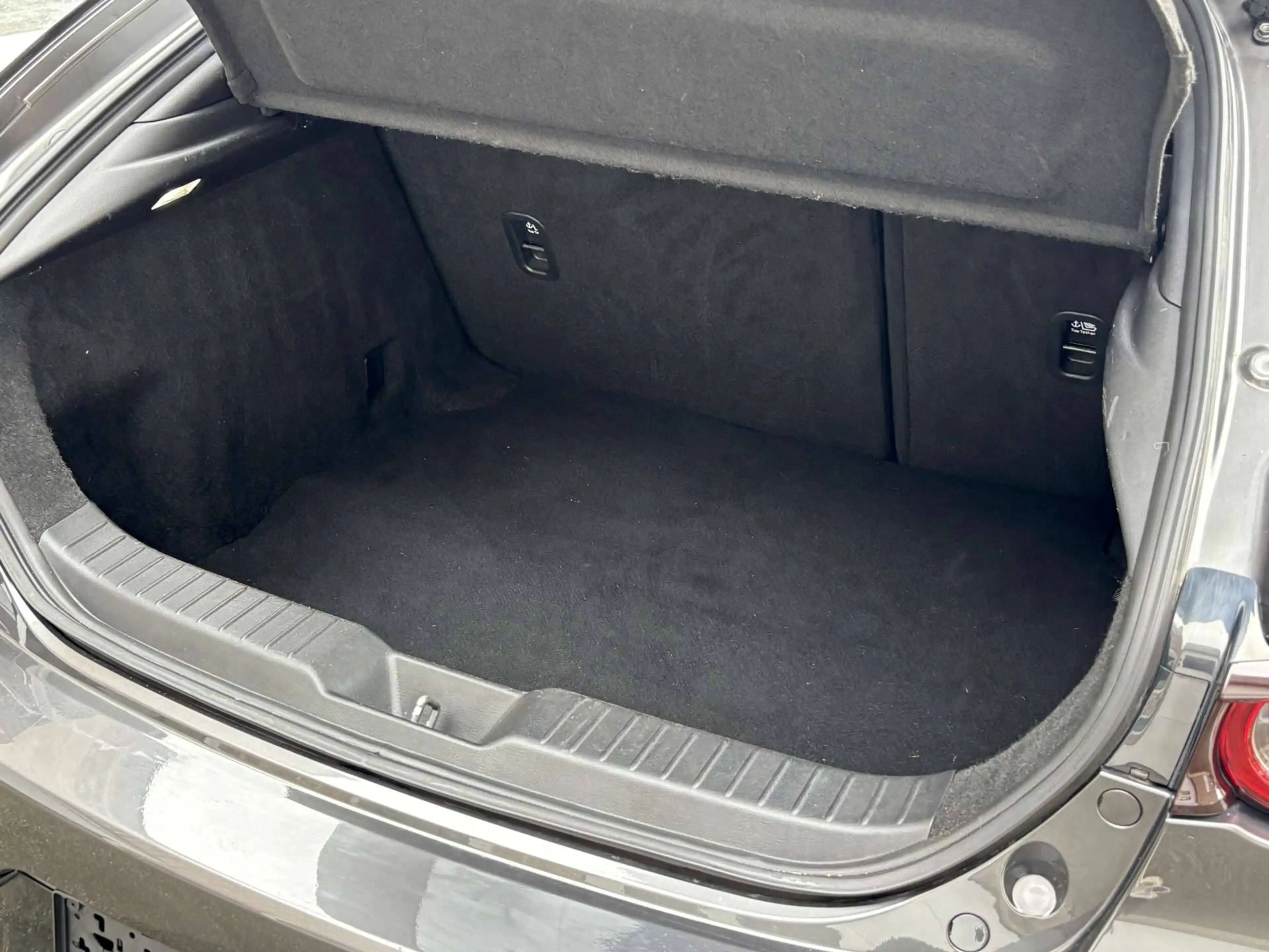 Mazda 3 3 2.0 M-HYBRID / Camera / 74000km / 12m wb — photo 8