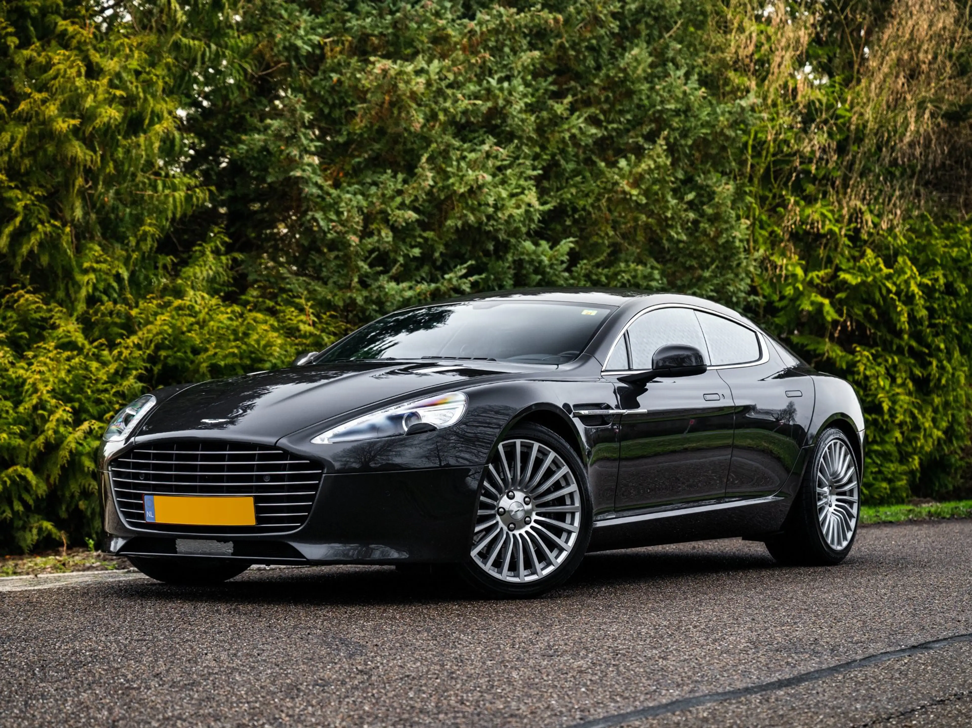 Aston Martin Rapide S 6.0 V12