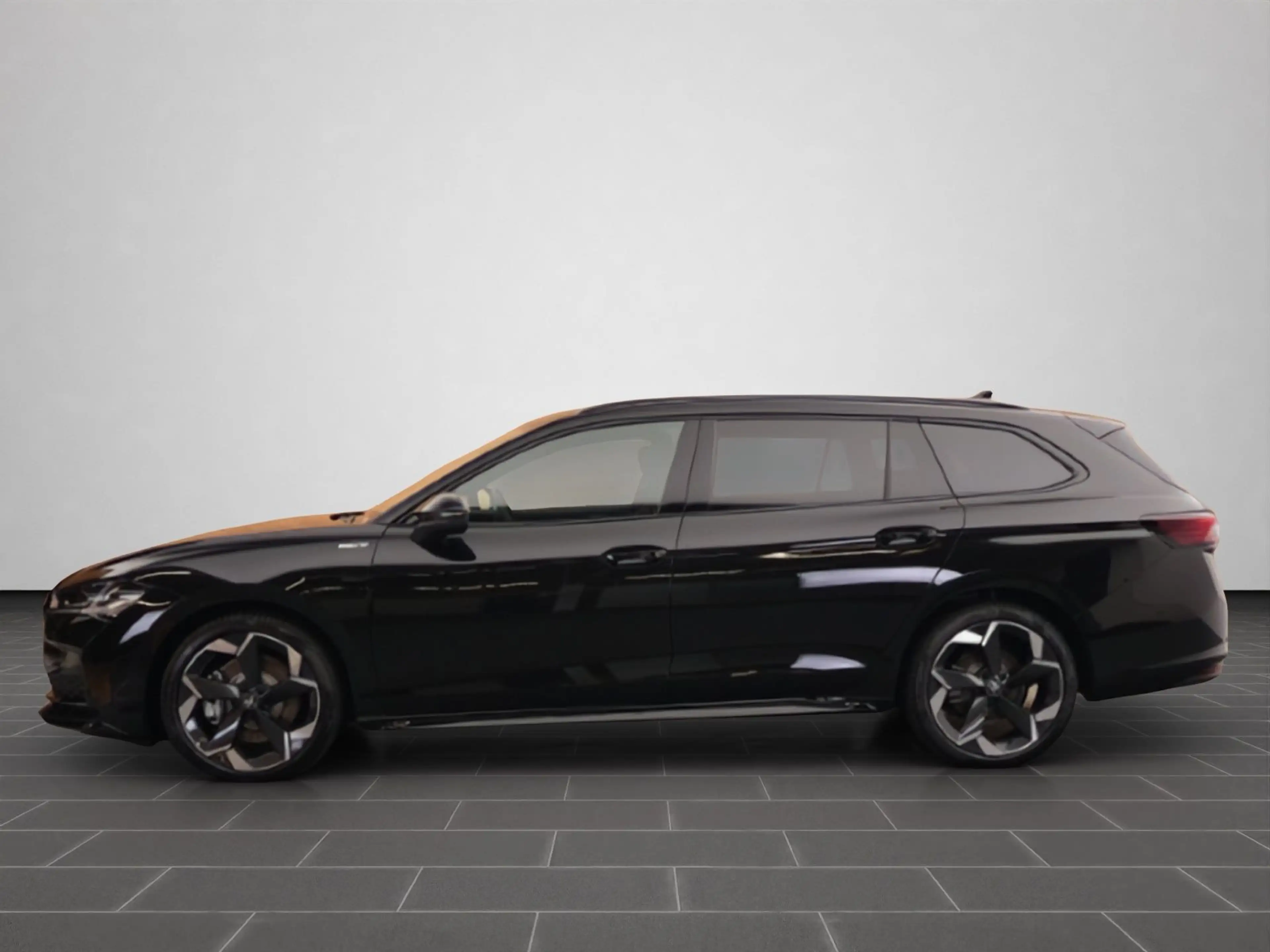 Skoda Superb Combi Sportline 2.0 TDI DSG 4x4 Standheiz — photo 5
