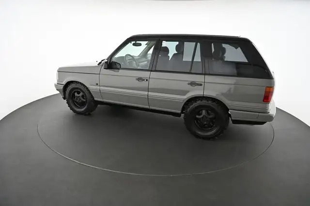 Land Rover Range Rover view 7