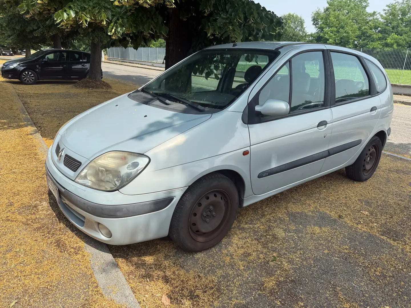 Renault Scenic Scenic 1.6 16v Expression Grigio - 2