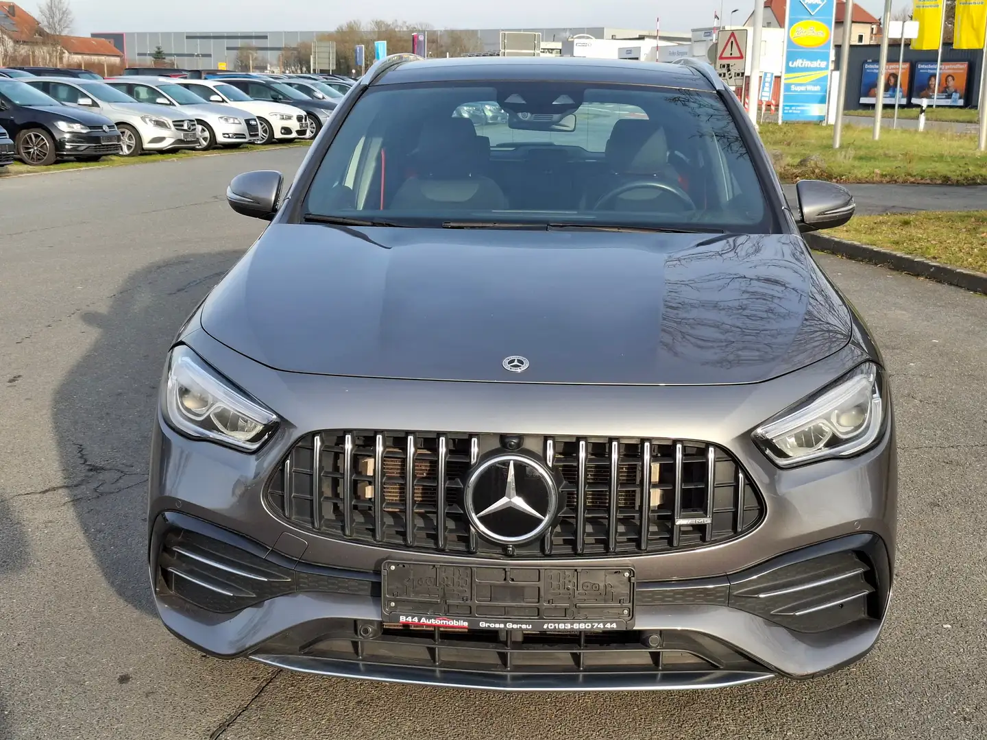 Mercedes-Benz GLA 35 AMG GLA 35 AMG 4Matic*Distronic*Kamera*Memory*Panorama Gris - 2
