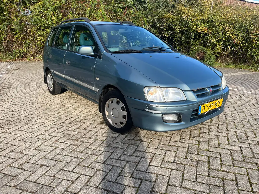 Mitsubishi Space Star 2001 из Европы — купить под ключ