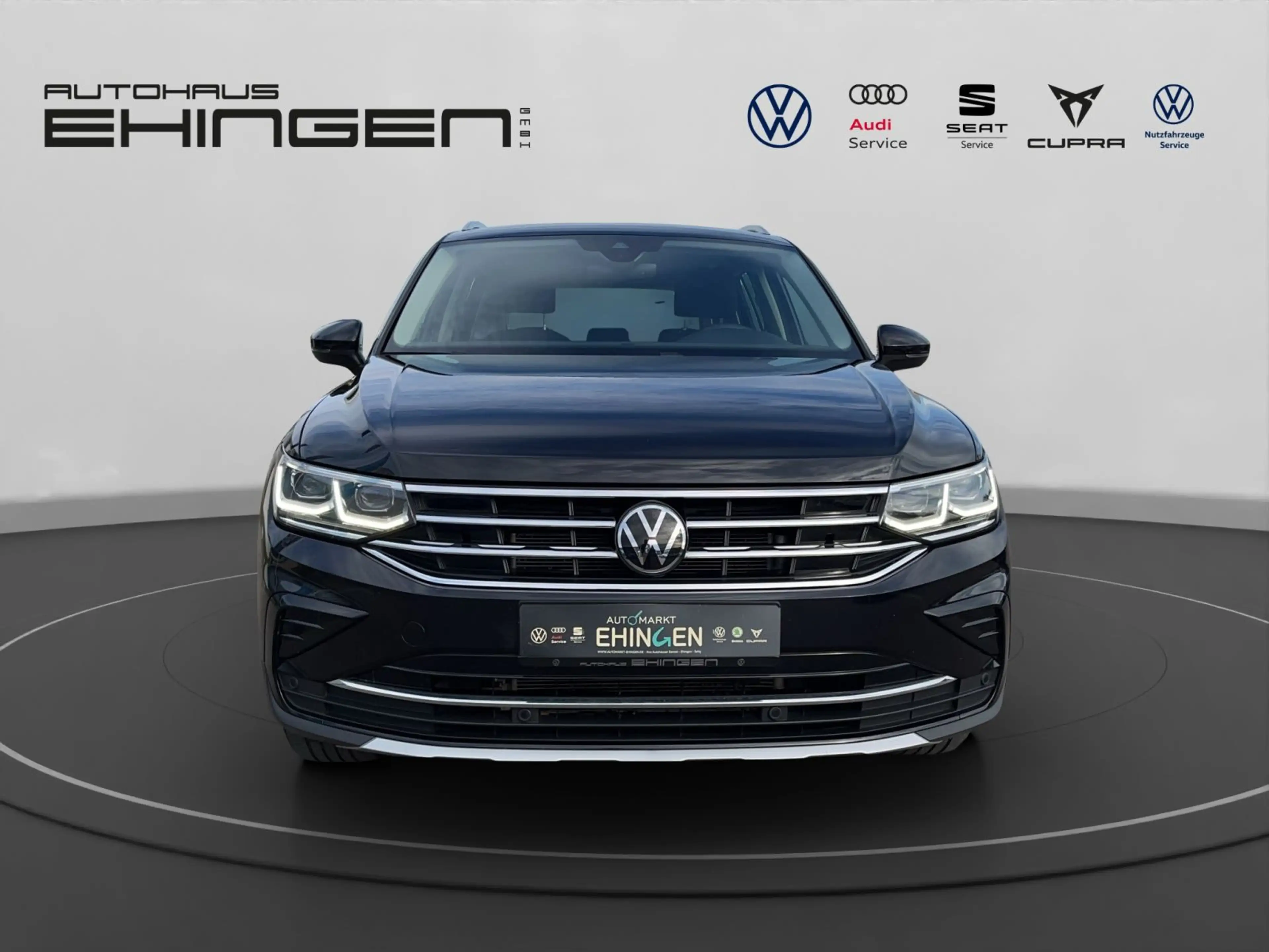 Volkswagen Tiguan Elegance 2.0 TDI DSG Matrix+AHK+Navi+ACC — photo 2