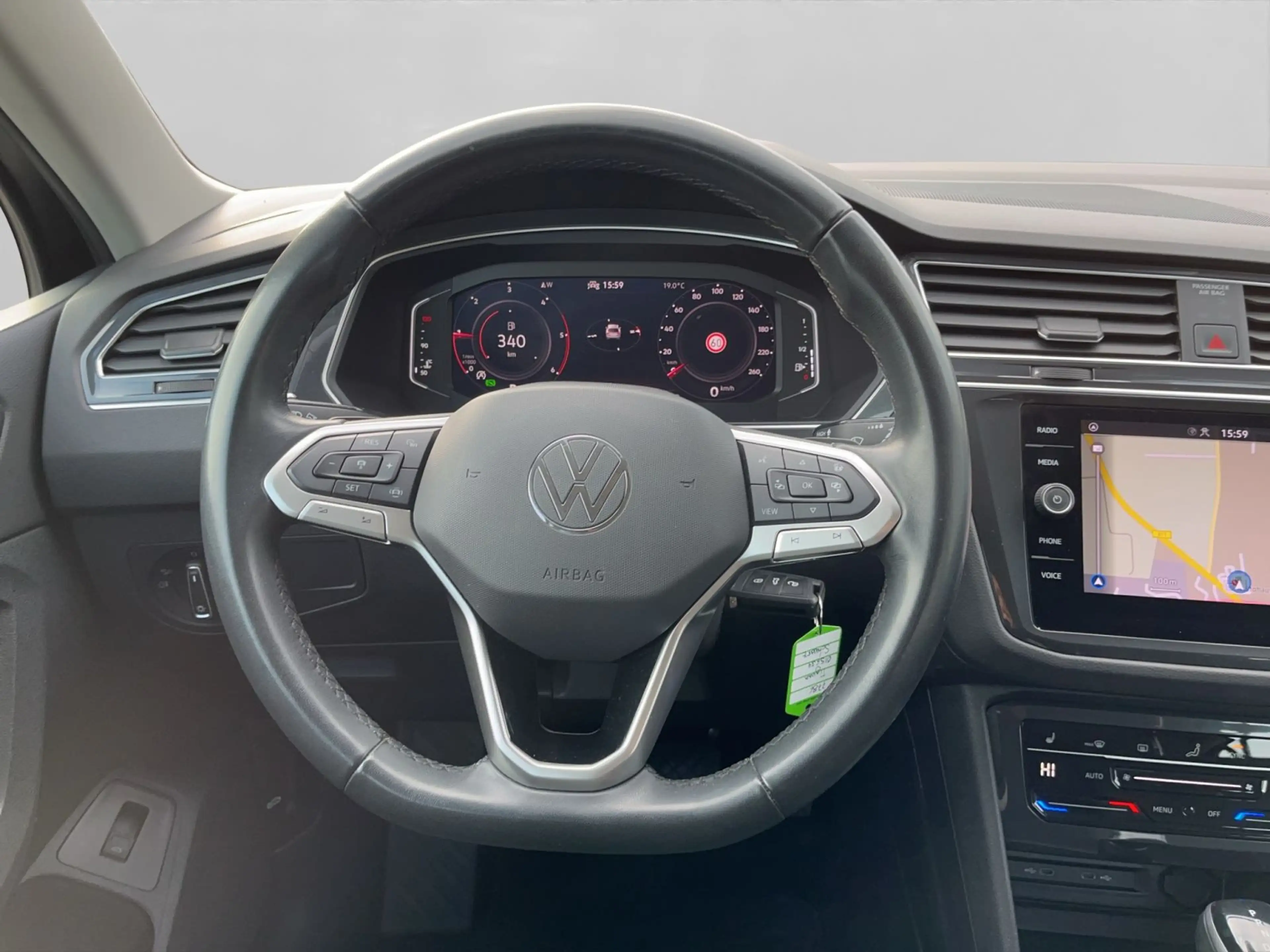 Volkswagen Tiguan Elegance 2.0 TDI DSG Matrix+AHK+Navi+ACC — photo 15