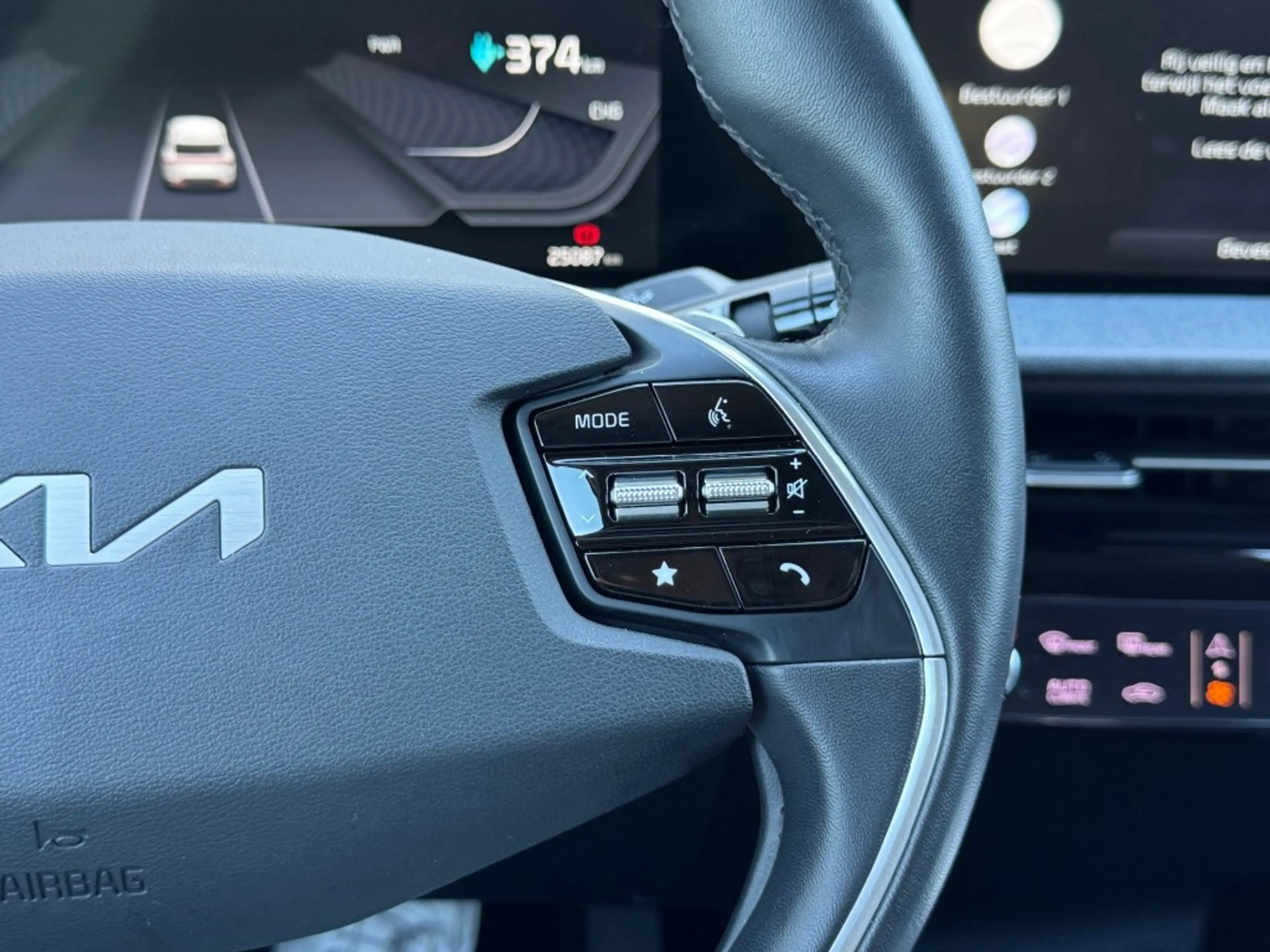 Kia EV6 Advance 77.4 kWh - 100% SOH - leer - camera - dode — photo 9