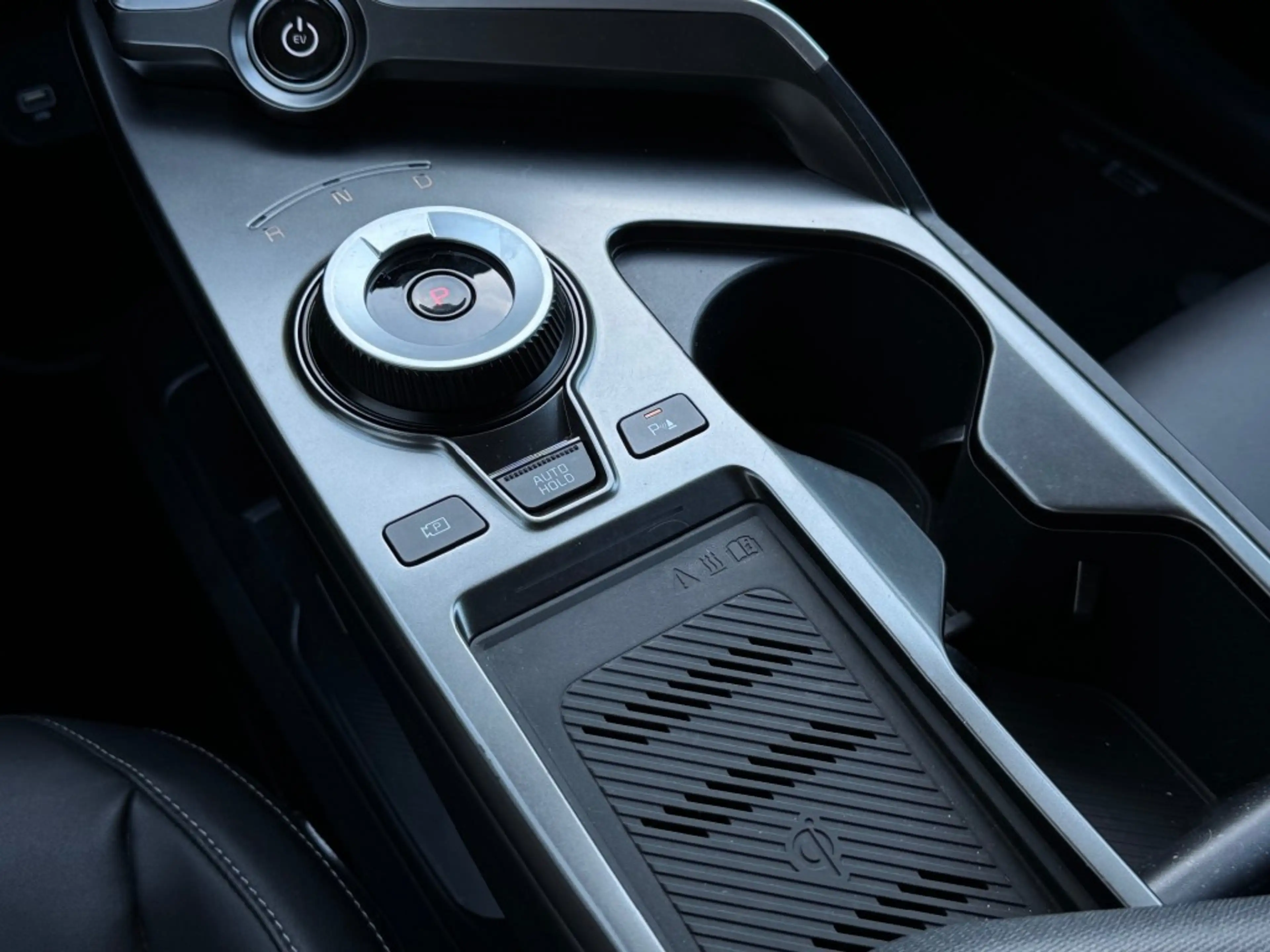Kia EV6 Advance 77.4 kWh - 100% SOH - leer - camera - dode — photo 16