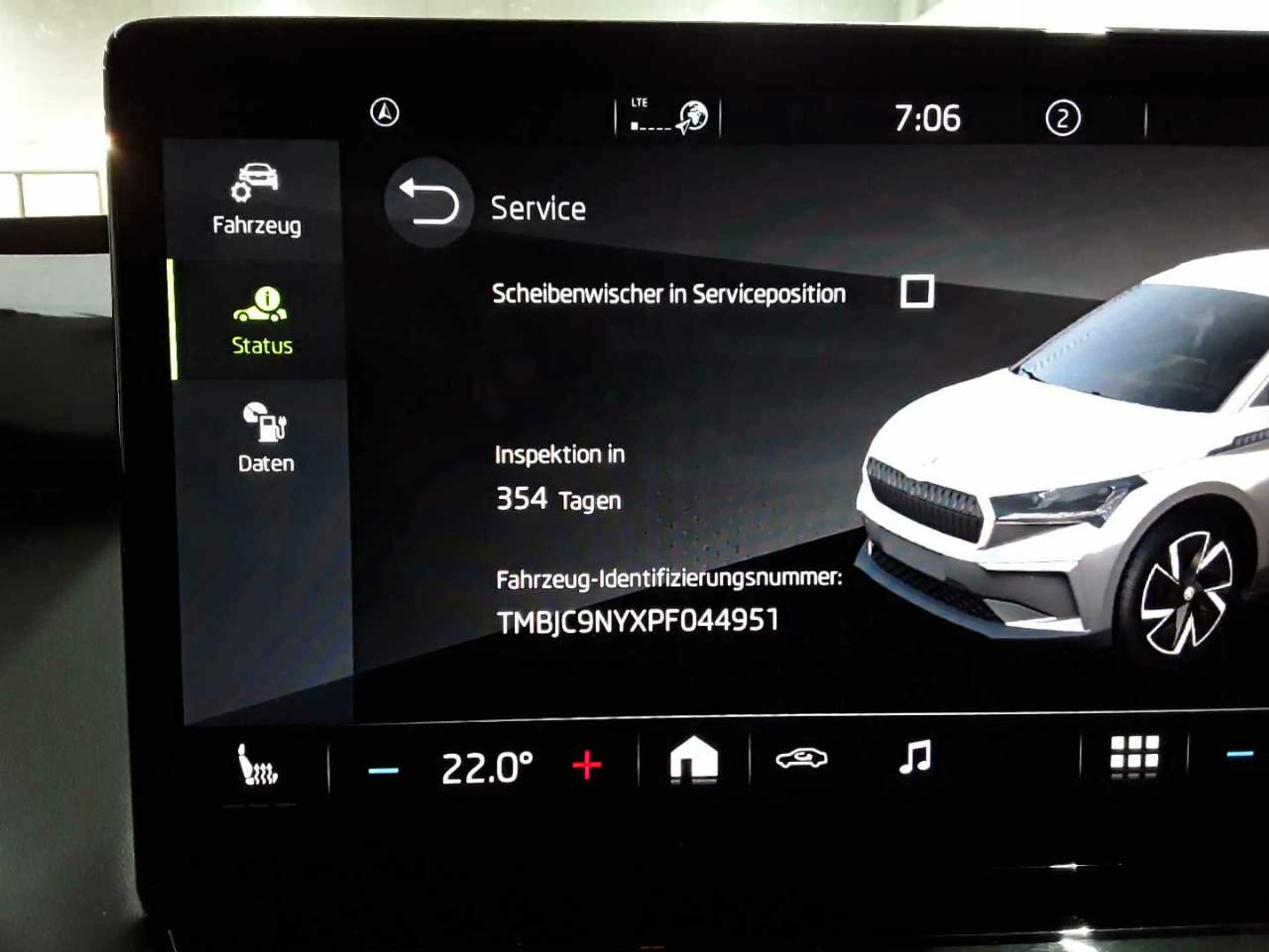 Skoda Enyaq Enyaq iV 80 Navi Leder AHK — photo 16