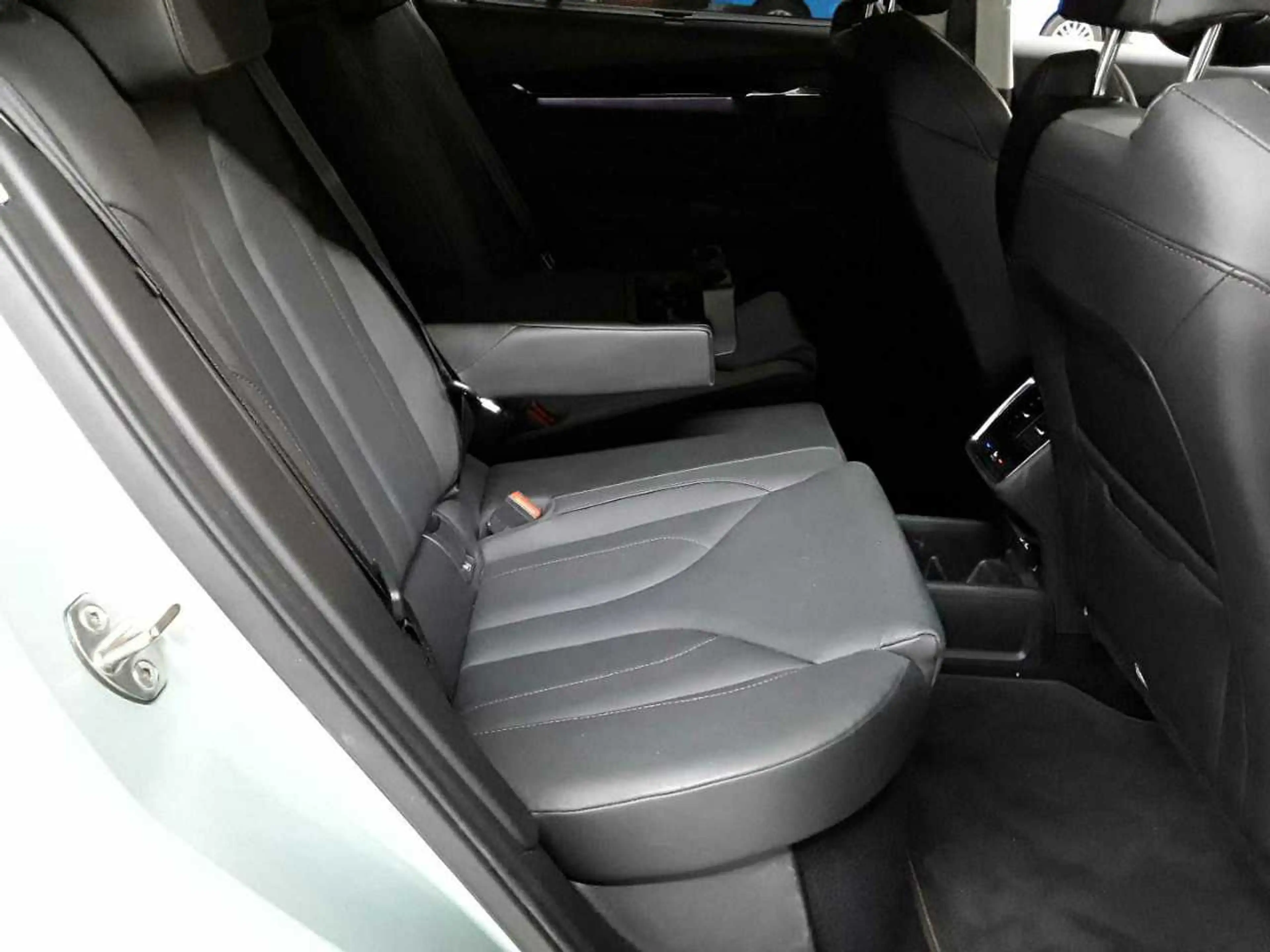 Skoda Enyaq Enyaq iV 80 Navi Leder AHK — photo 14