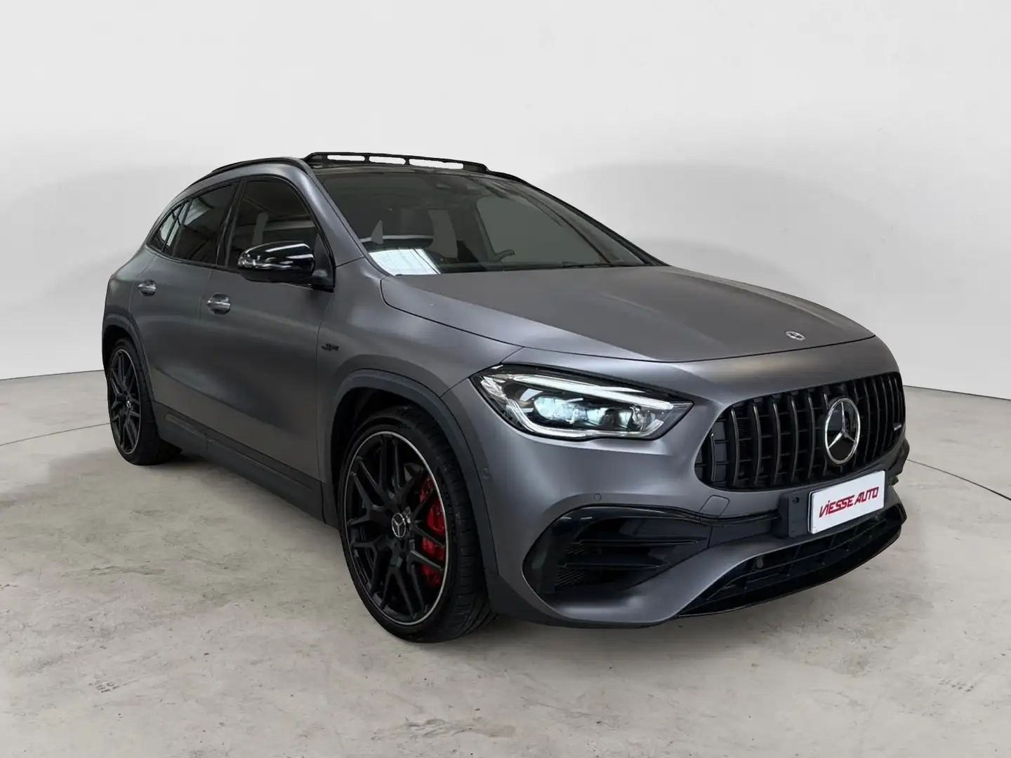 Mercedes-Benz GLA 45 AMG 4matic TETTO Grigio - 1