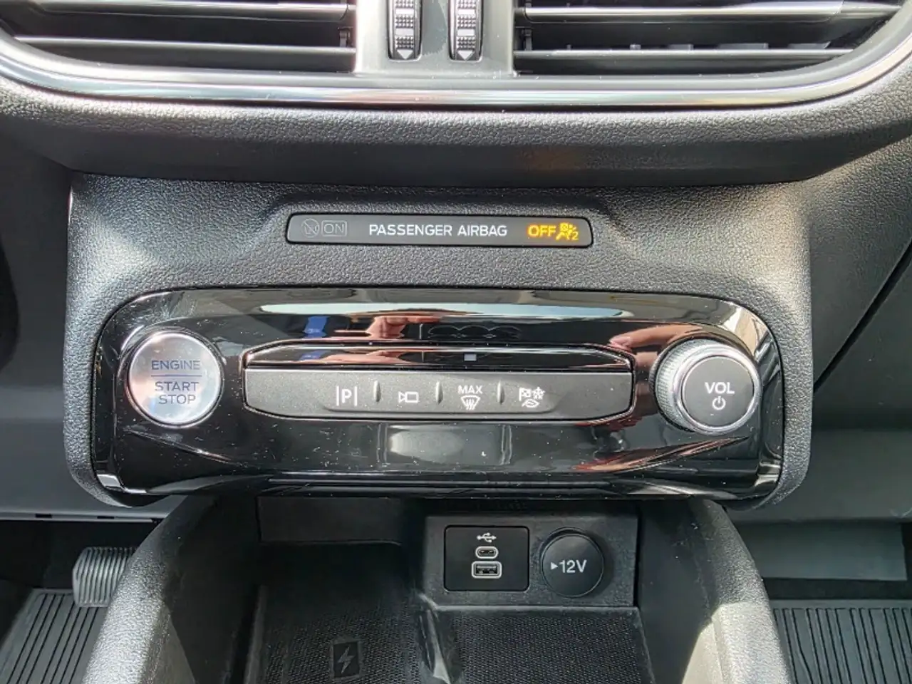 Ford Escape снимка Ford Escape