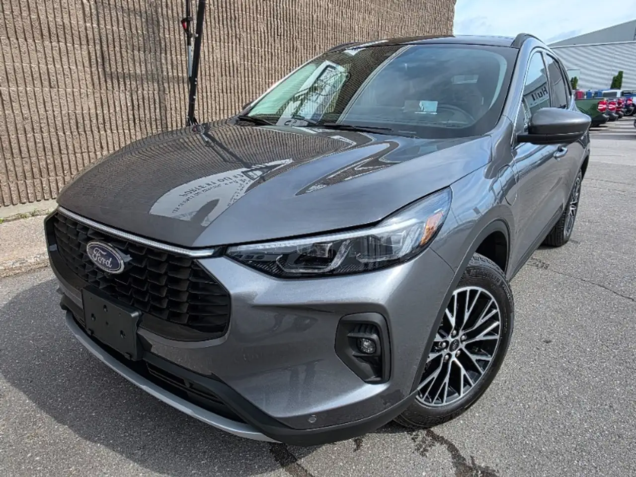 Ford Escape снимка Ford Escape