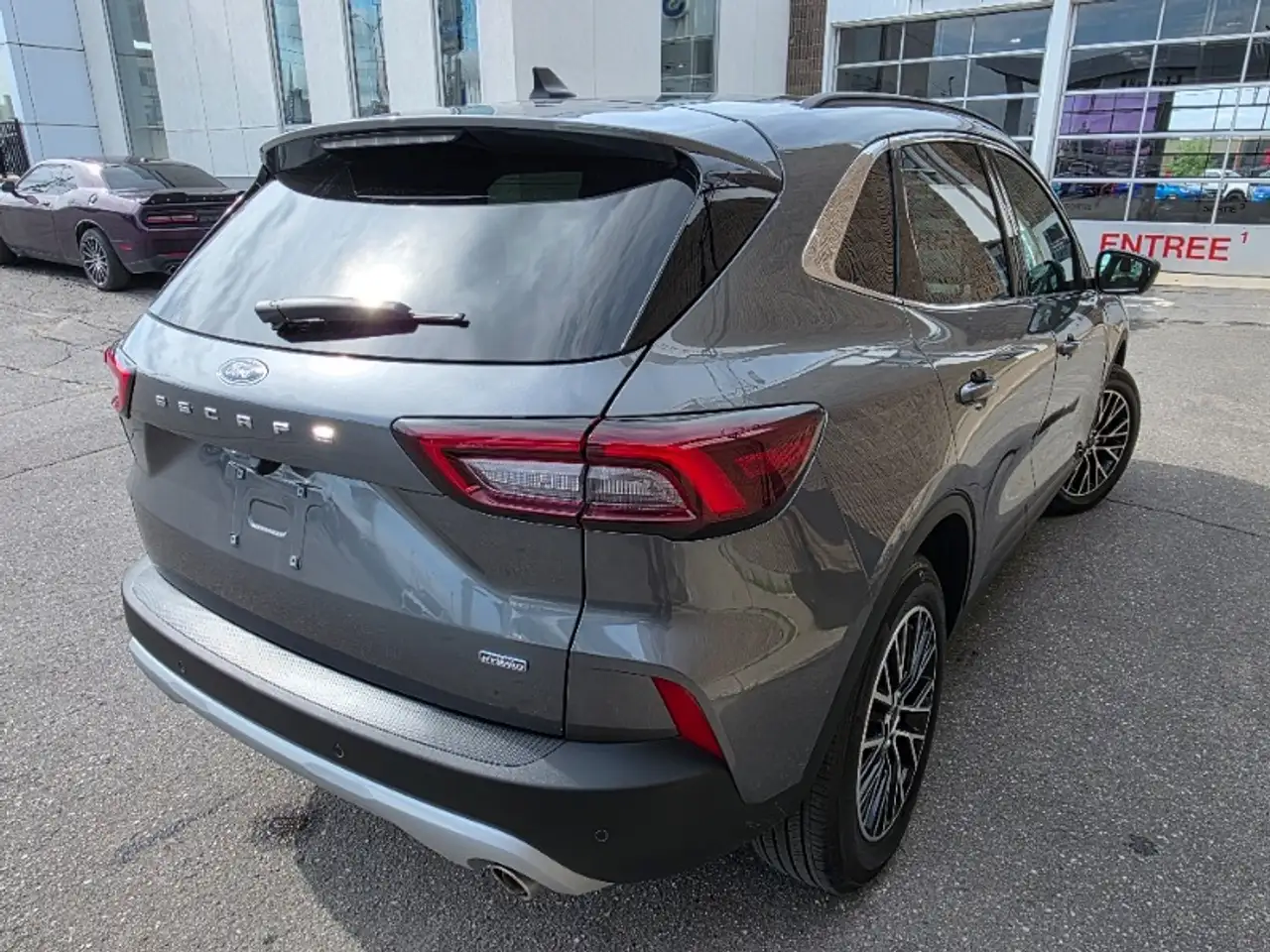Ford Escape снимка Ford Escape