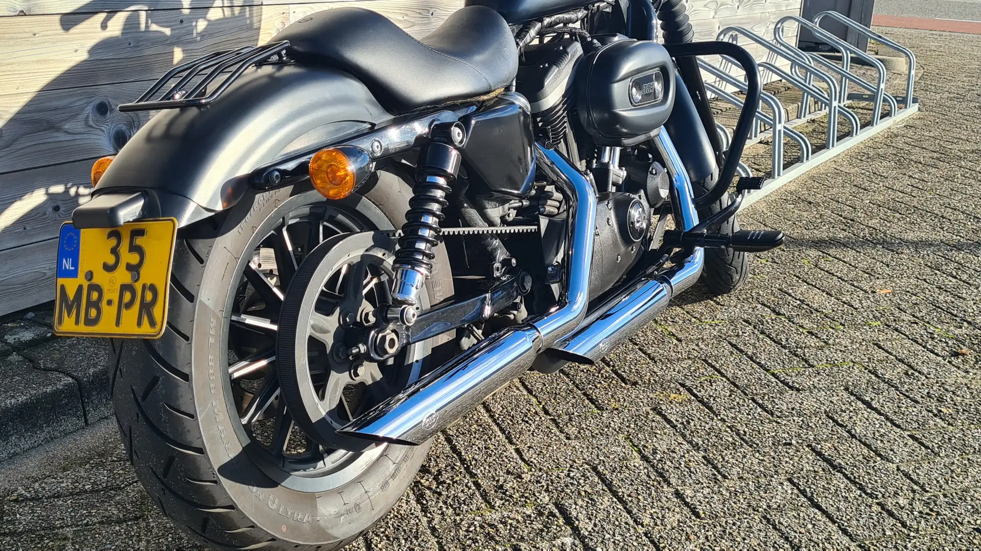 Harley-Davidson Sportster XL 883 Iron Black Zwart - 2