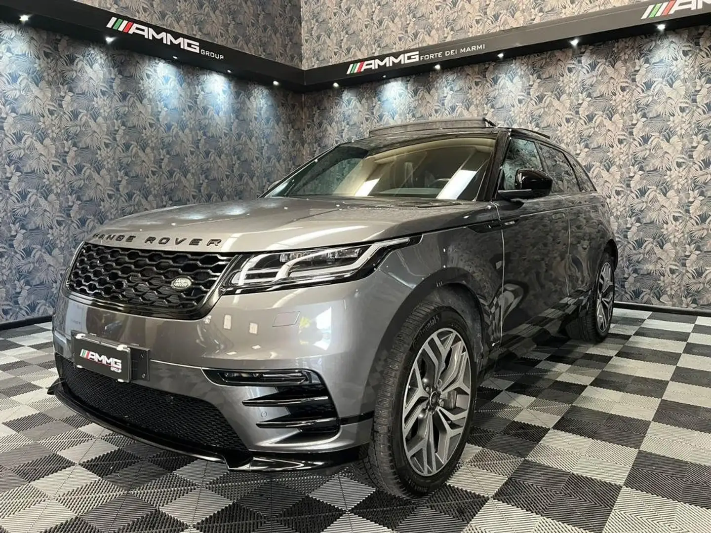 Land Rover Range Rover Velar Range Rover Velar 2.0 si4 R-Dynamic S 300cv (086) Grigio - 1