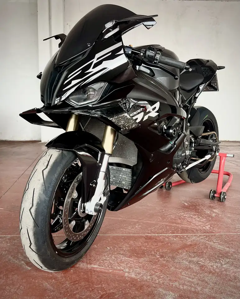 BMW S 1000 RR