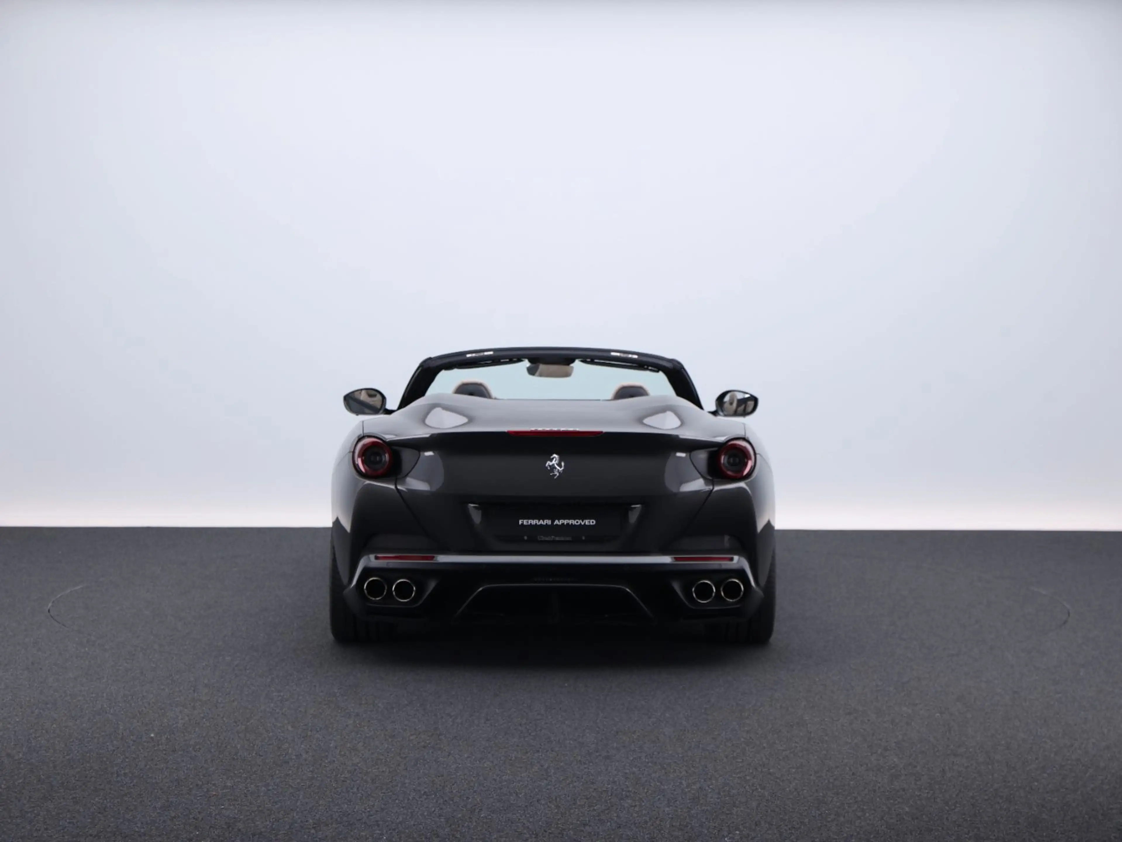 Ferrari Portofino ***Ferrari Frankfurt*** — photo 7