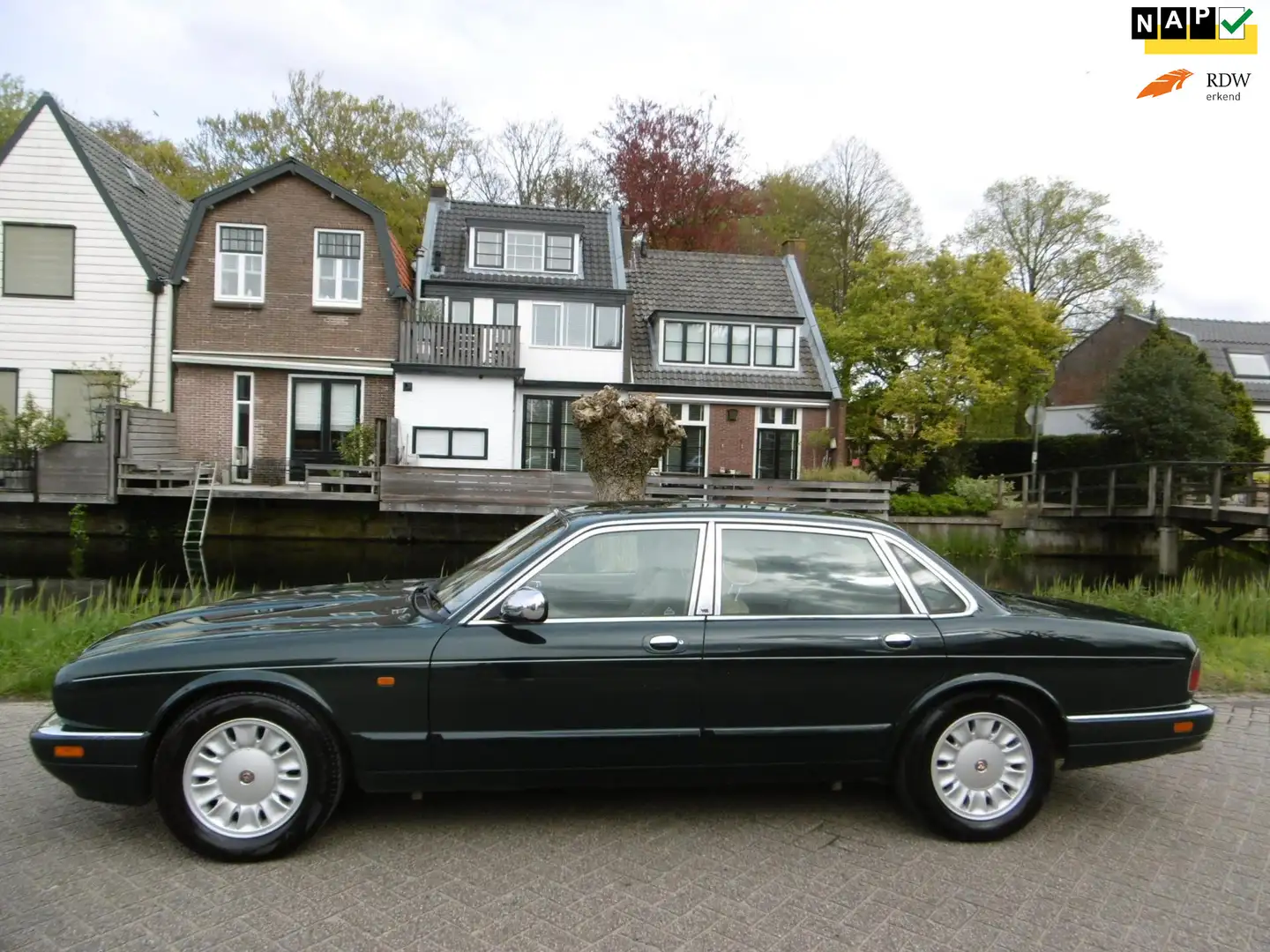 Daimler Double Six 6.0 V12 312pk Origineel Nederlands met historie Grün - 1