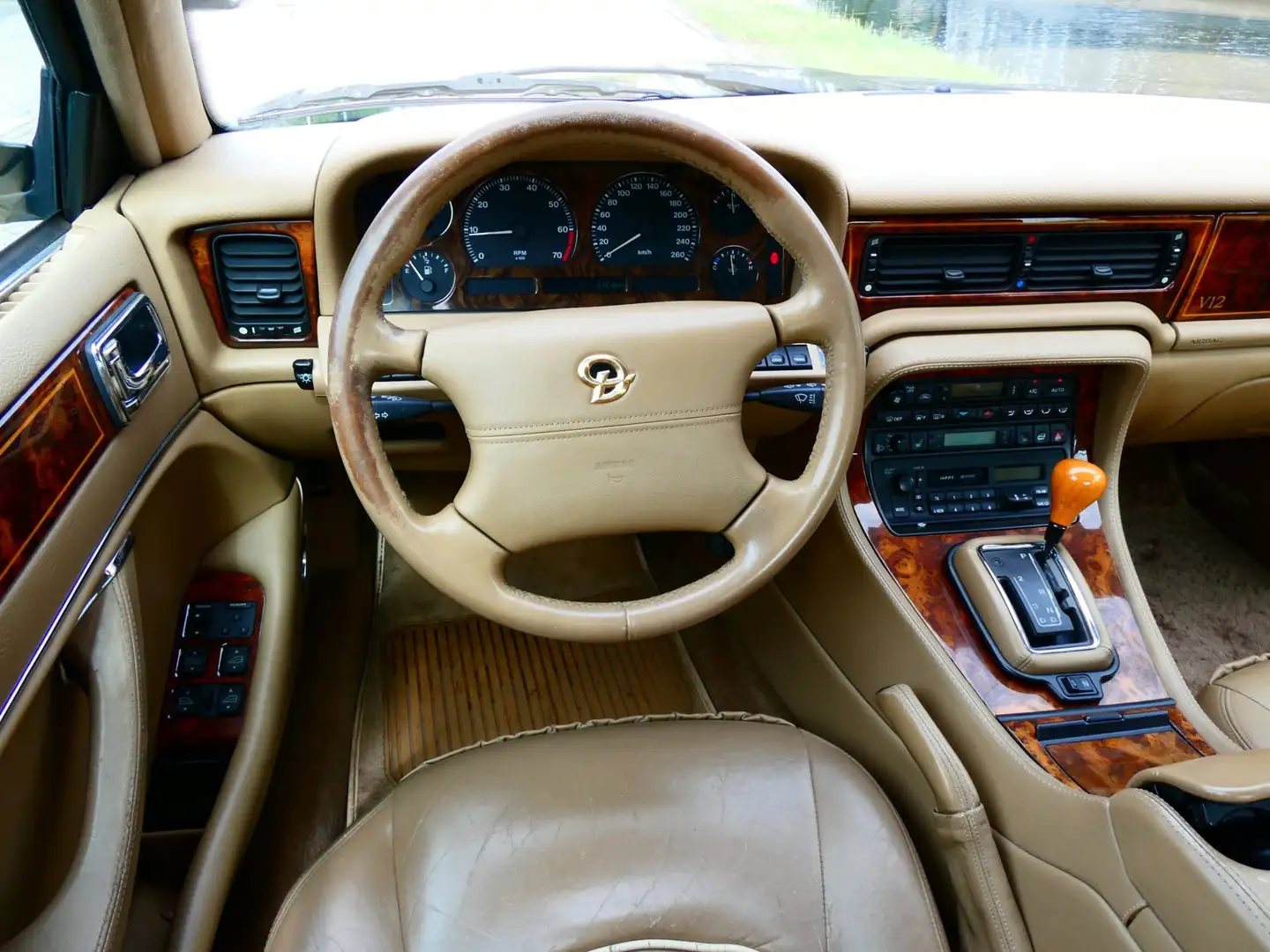 Daimler Double Six 6.0 V12 312pk Origineel Nederlands met historie Yo Verde - 2