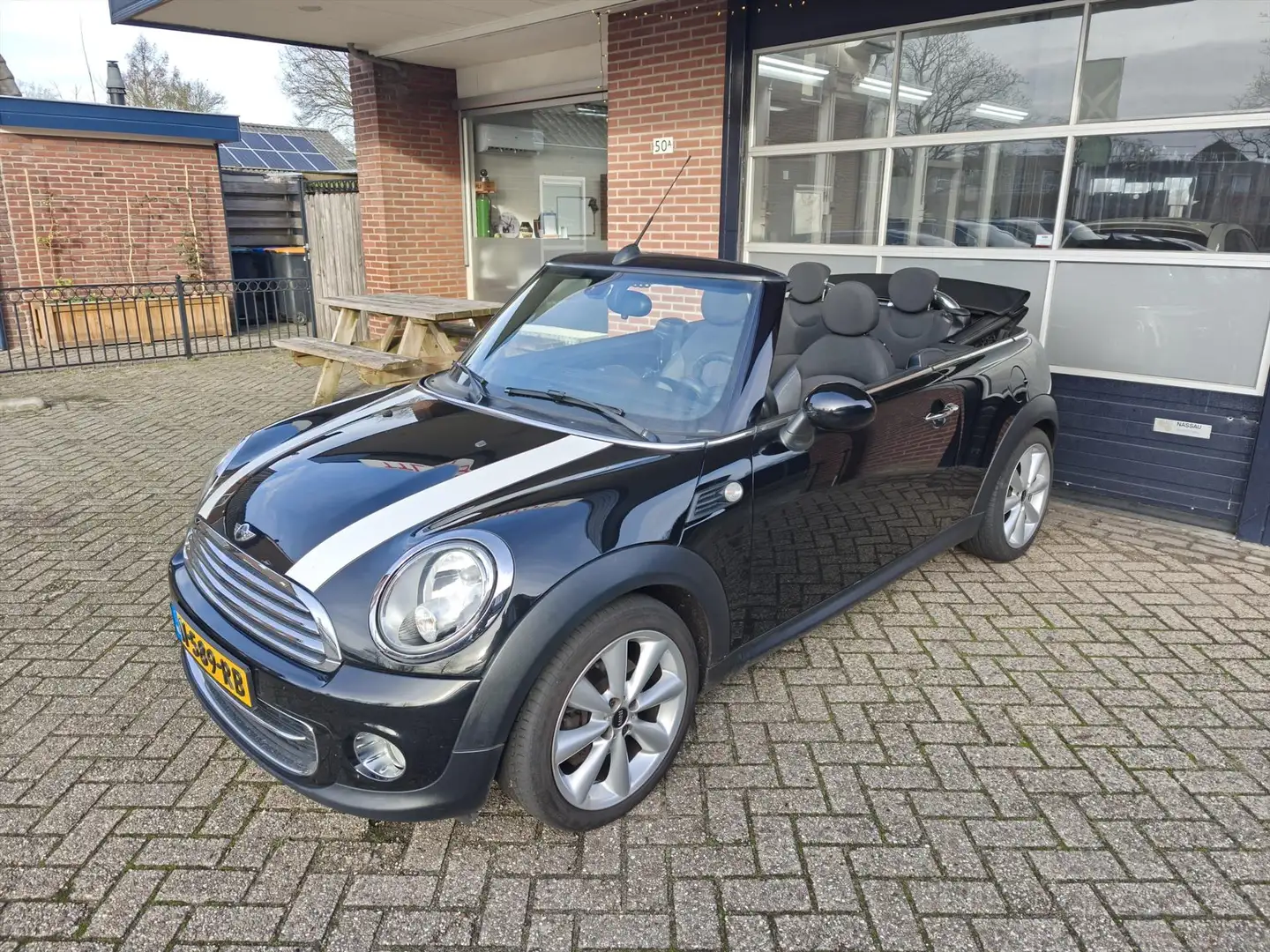 MINI Mini Cabrio (f57) Siyah - 1