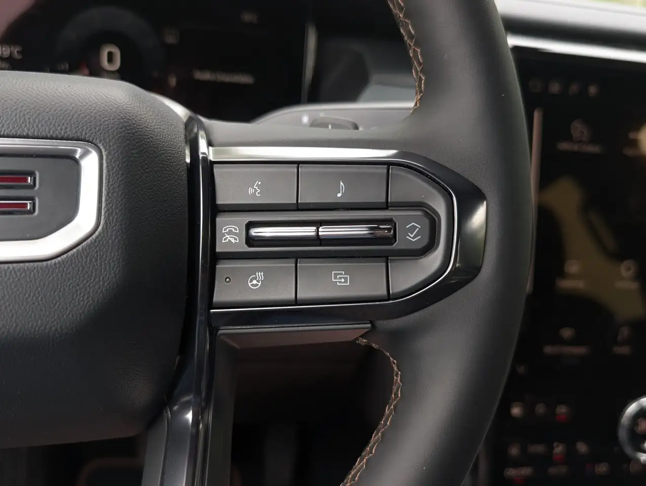 GMC Acadia снимка GMC Acadia