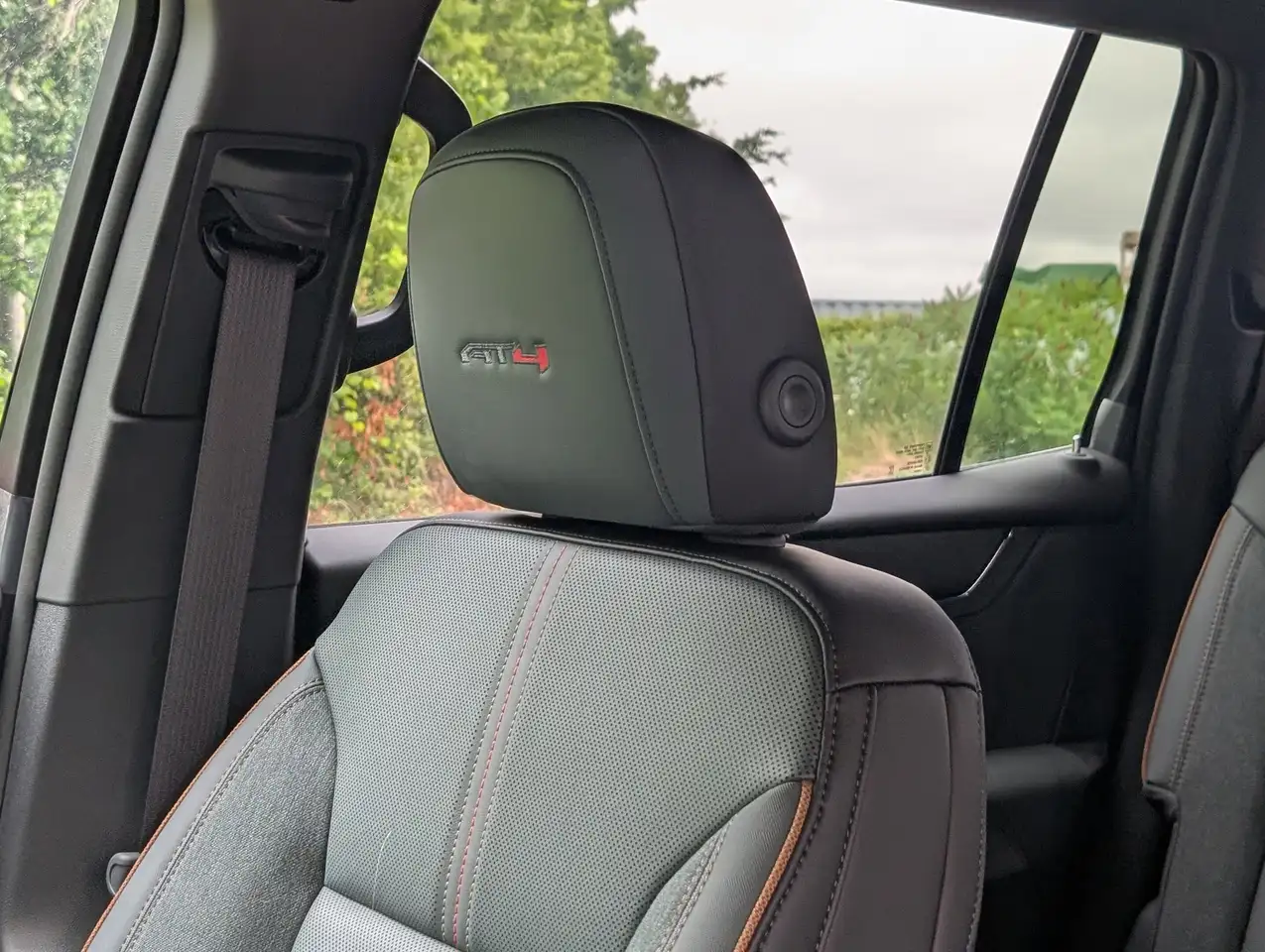 GMC Acadia снимка GMC Acadia