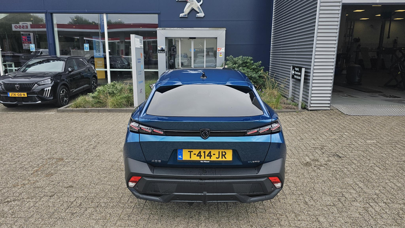 Peugeot 408 1.6 HYbrid GT 225 EAT8 First Edition — photo 7