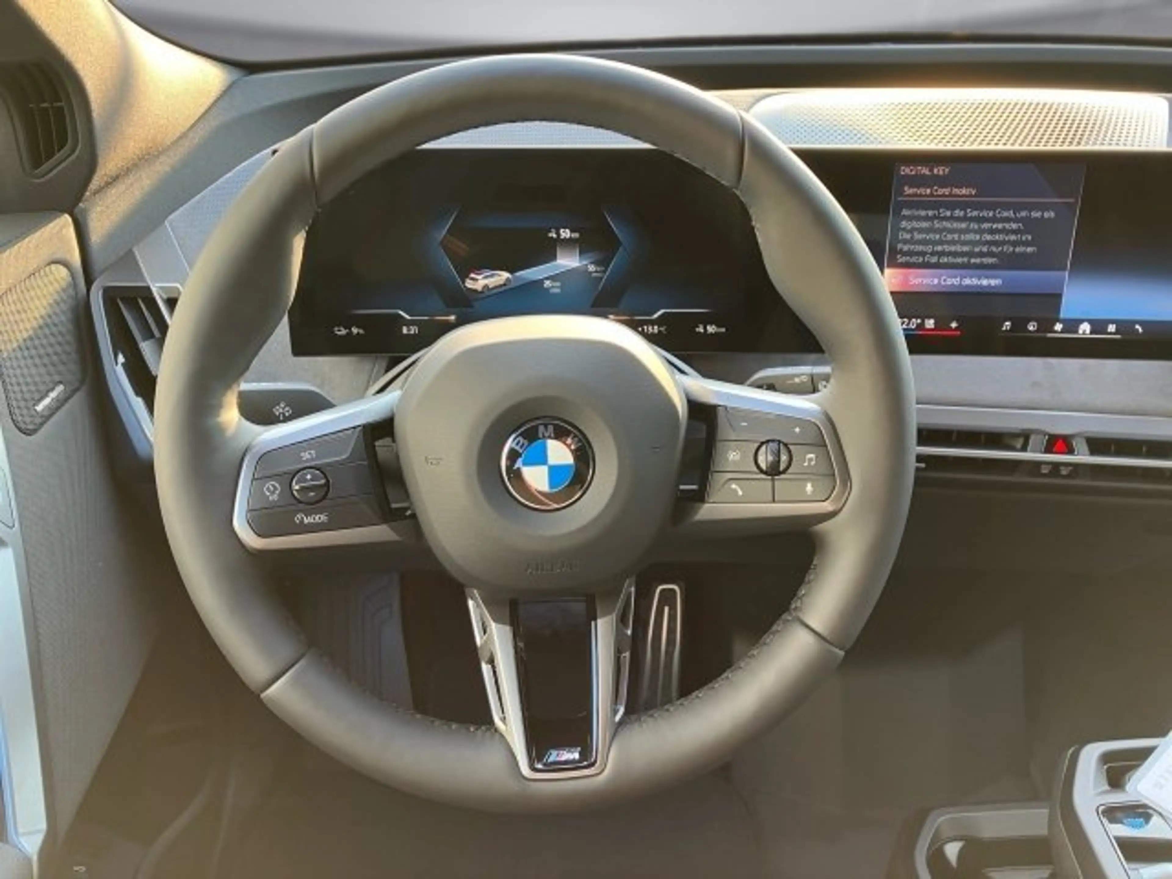BMW iX xDrive45 I20 — photo 10