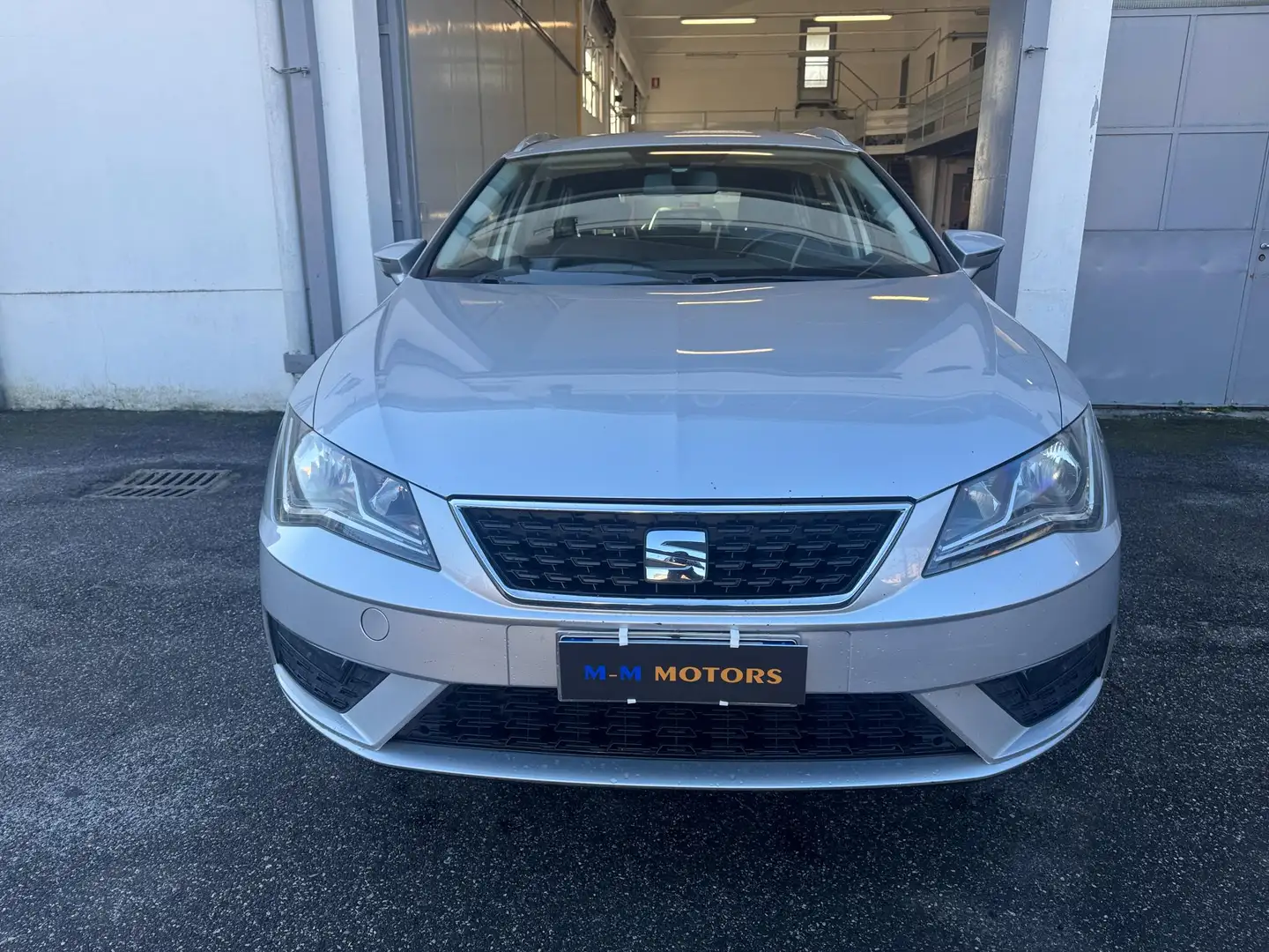 SEAT Leon 1.6 tdi Style 115cv dsg Grigio - 1