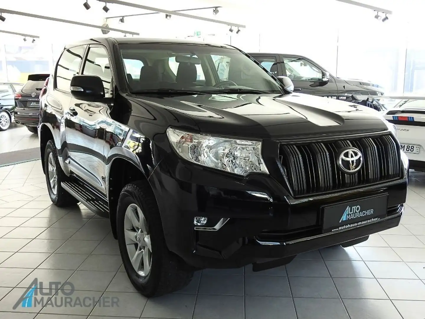 Toyota Land Cruiser 2.8 D4-D Comfort*AHK* Schwarz - 2