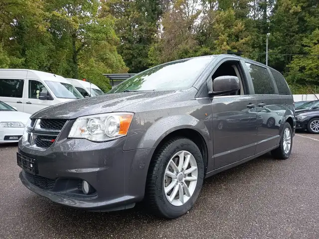 Dodge Grand Caravan / 7-Sitzer