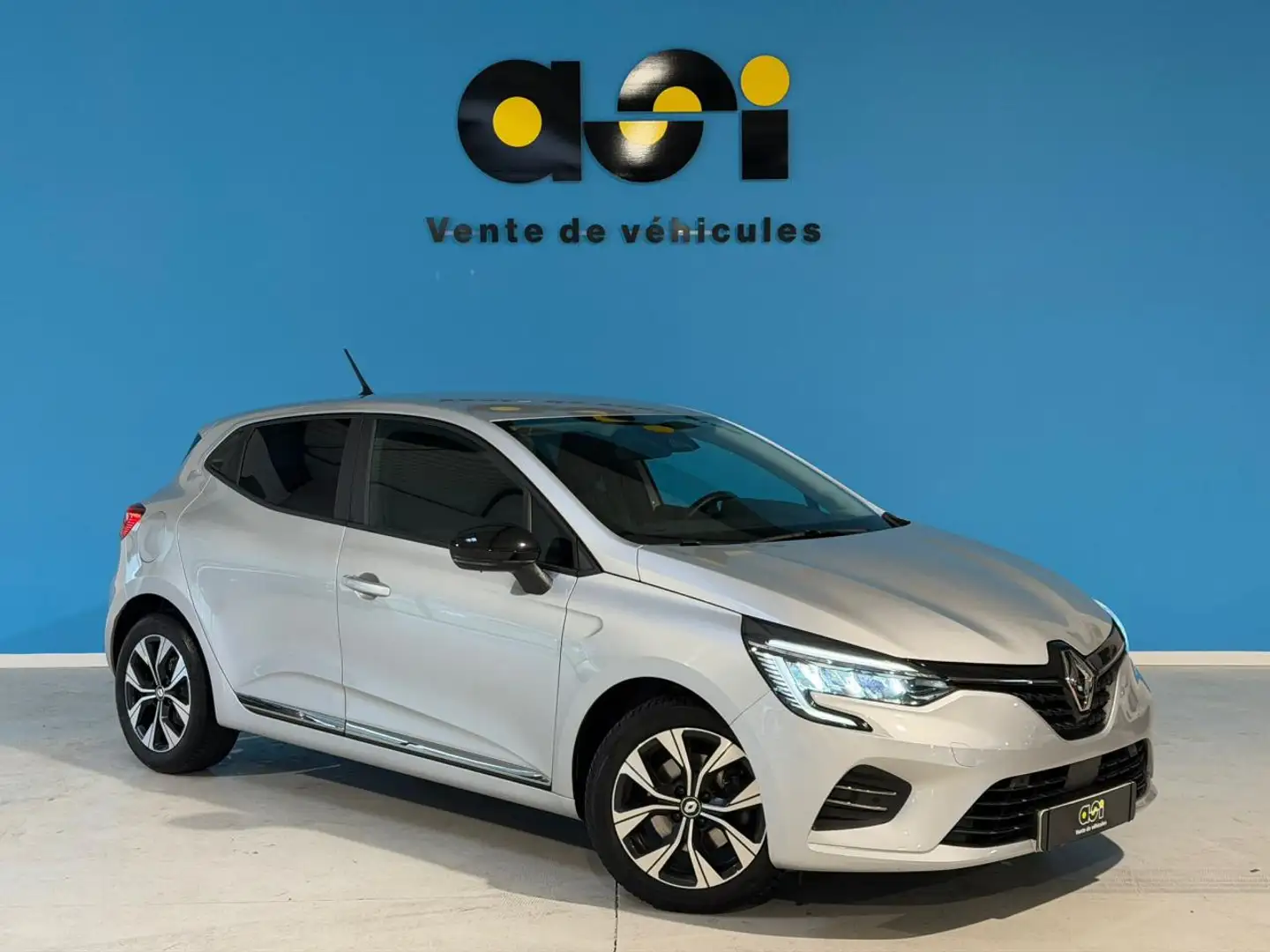 Renault Clio Clio 1.5 Blue dCi  Evolution Grau - 1