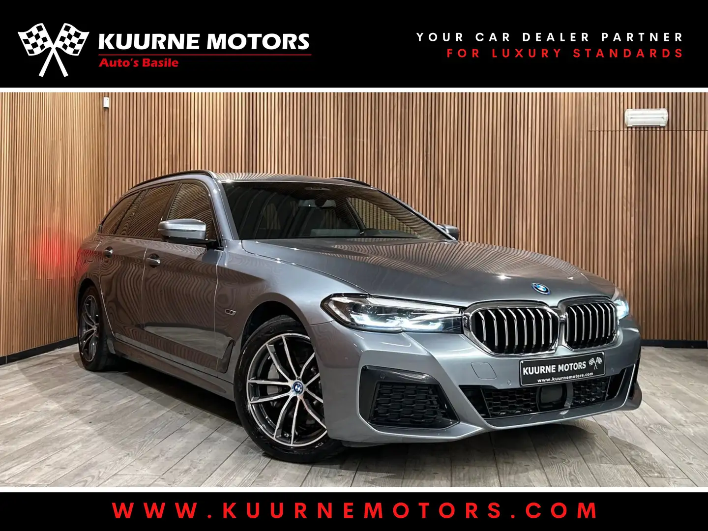 BMW 530 e Touring xDrive M Leder/Cam/Acc/Gps *1j garantie* Grau - 1