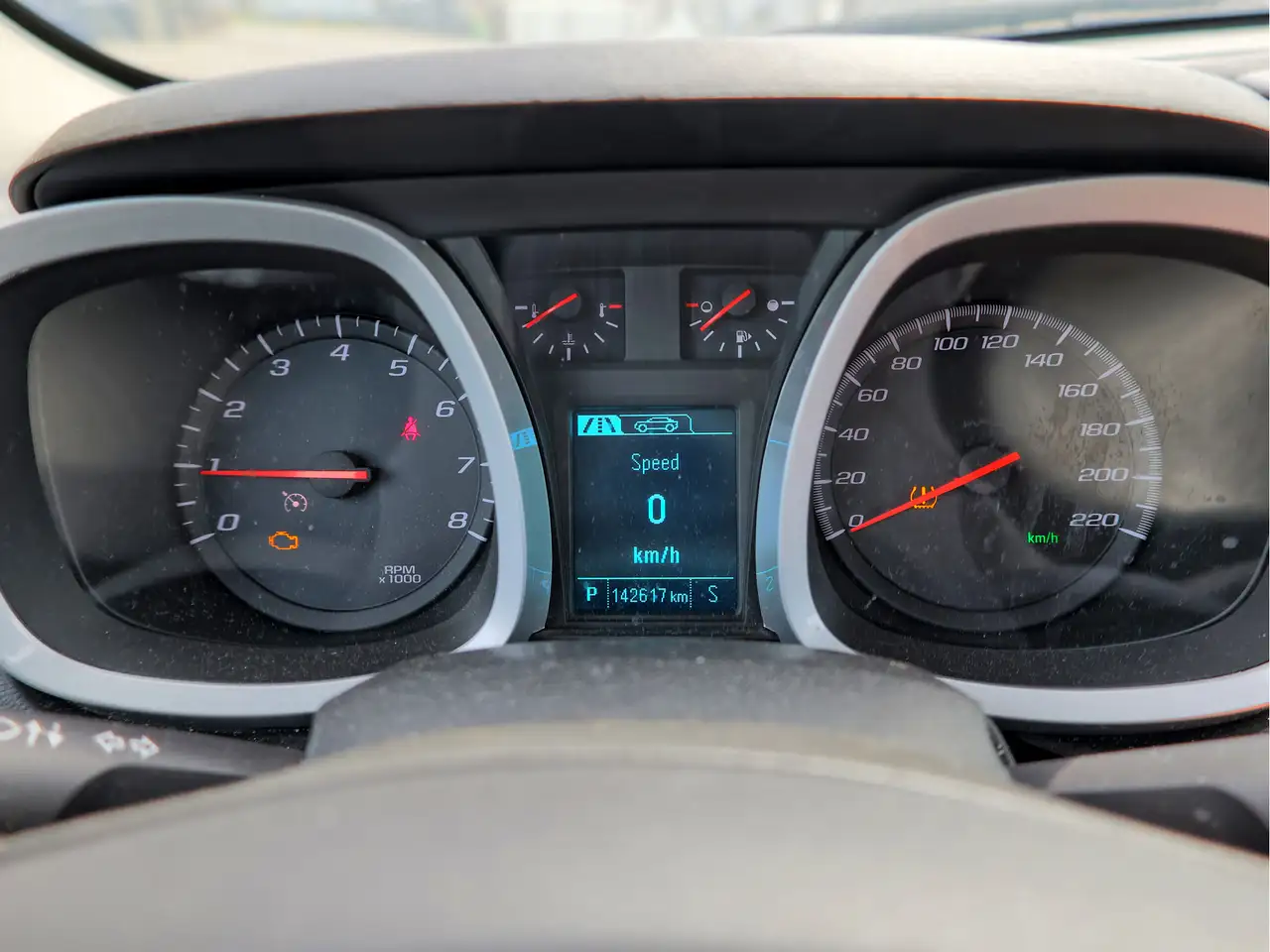 Chevrolet Equinox снимка Chevrolet Equinox