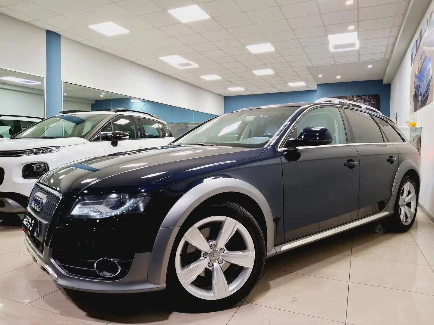 Audi A4 allroad 2.0 tdi Ambiente - 1