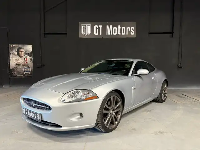 Jaguar XK8 4.2 V8
