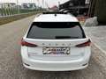 Skoda Octavia Combi 2,0 TDI 4x4 Style DSG/SPORTSITZE/RFK/PANO... Weiß - thumbnail 7