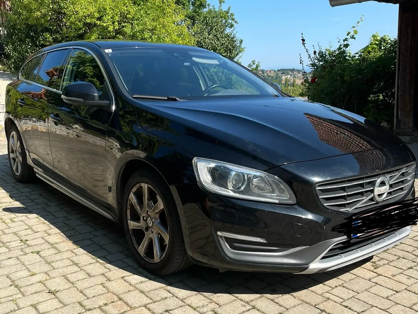 Volvo V60 V60 D2 Kinetic Powershift Kinetic Schwarz - 1