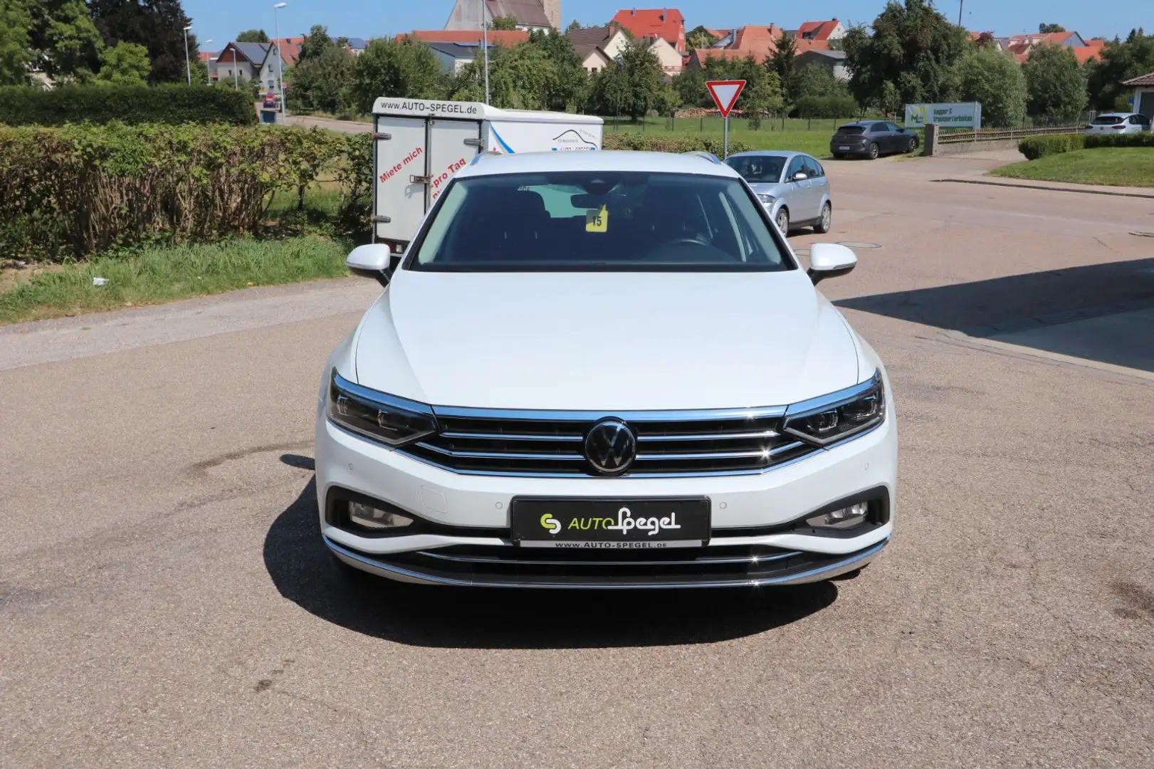 Volkswagen Passat Variant Elegance Navi Matrix Kamera Alcan Weiß - 2