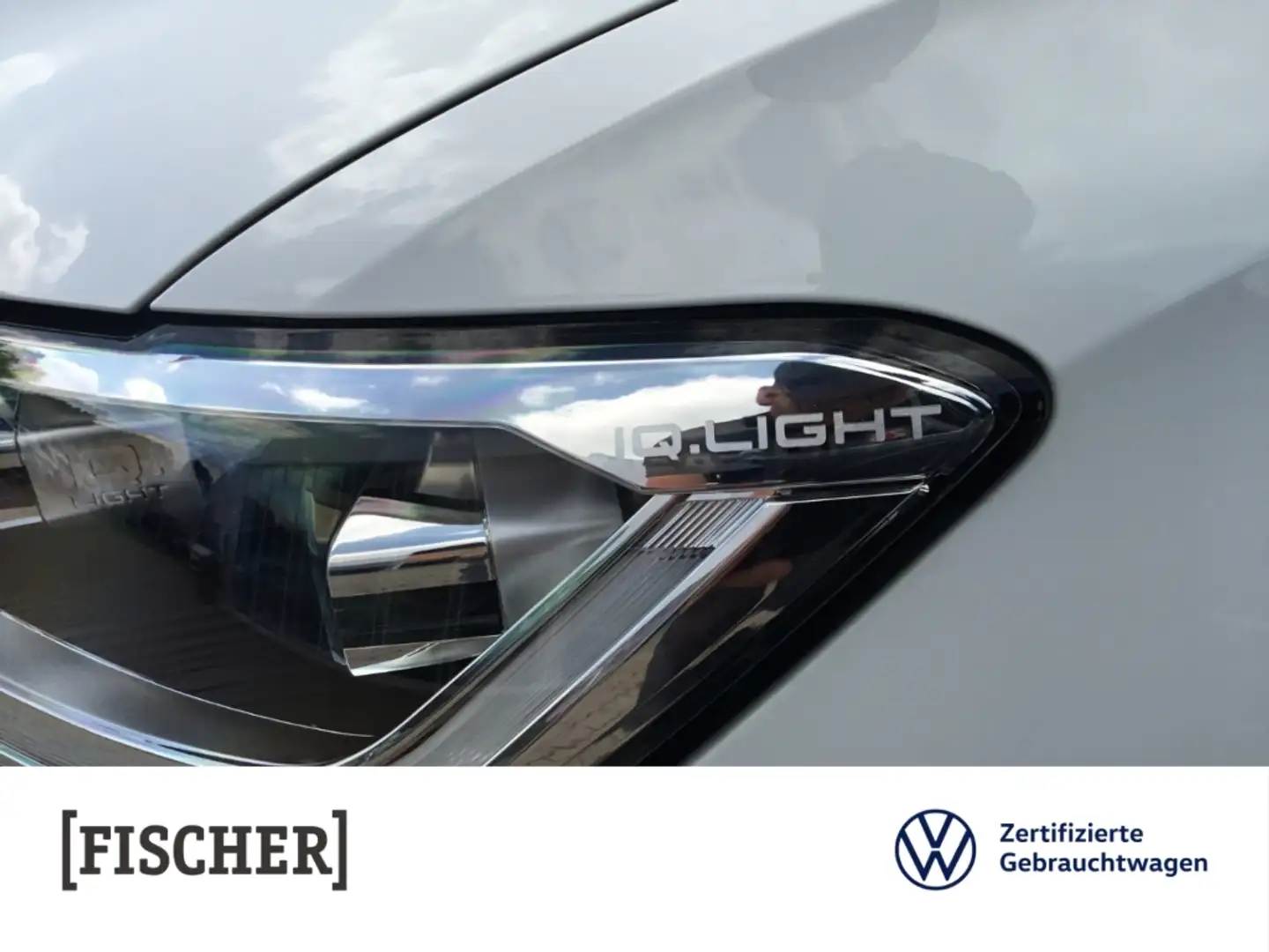 Volkswagen T-Roc 1.5TSI DSG Style LED Navi SHZ Rear View ACC Weiß - 1