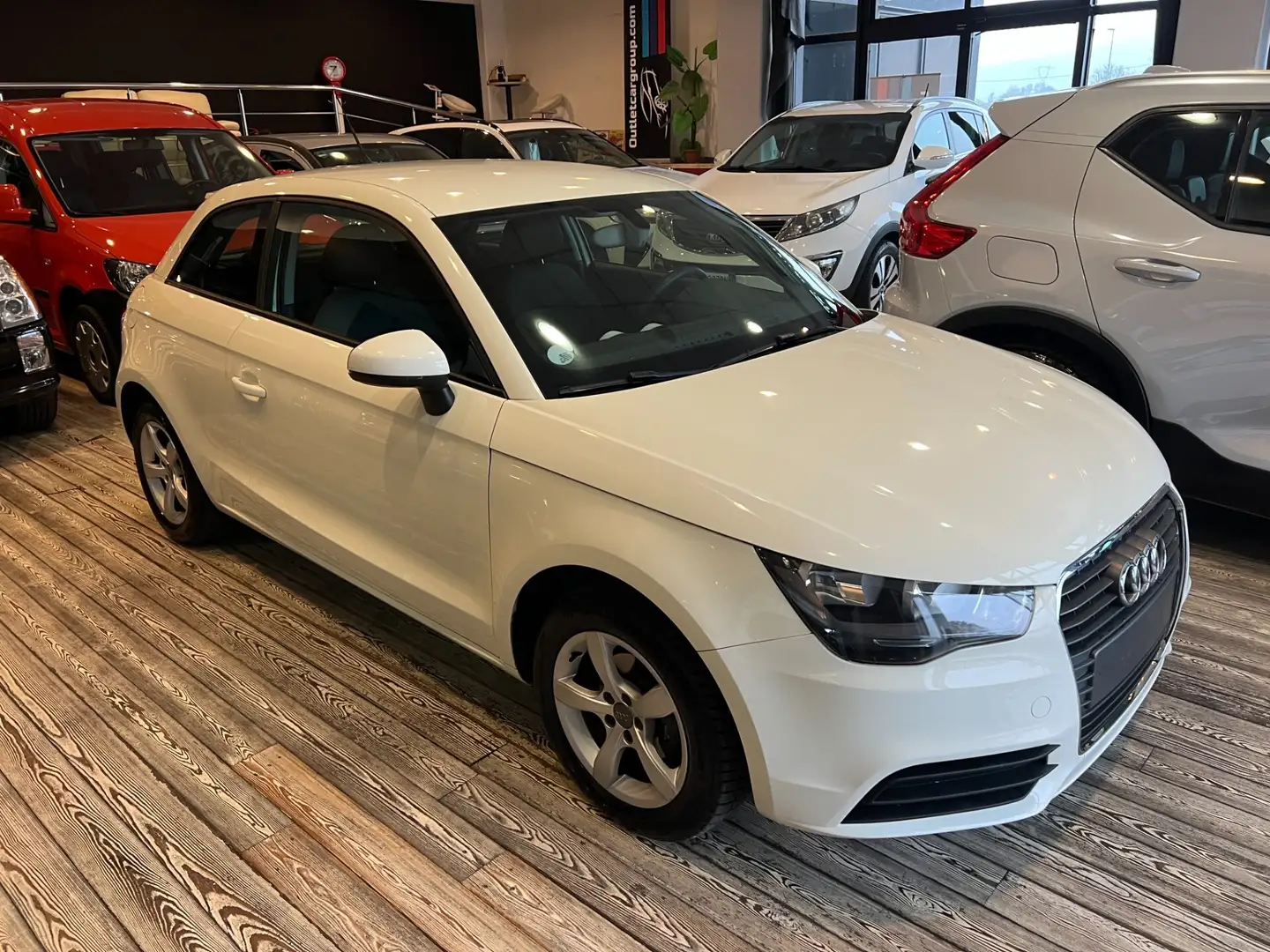 Audi A1 1.2 TFSI Ambition/UNICA PROP/GARANZIA Weiß - 2