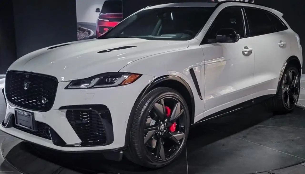 Jaguar F-Pace снимка Jaguar F-Pace