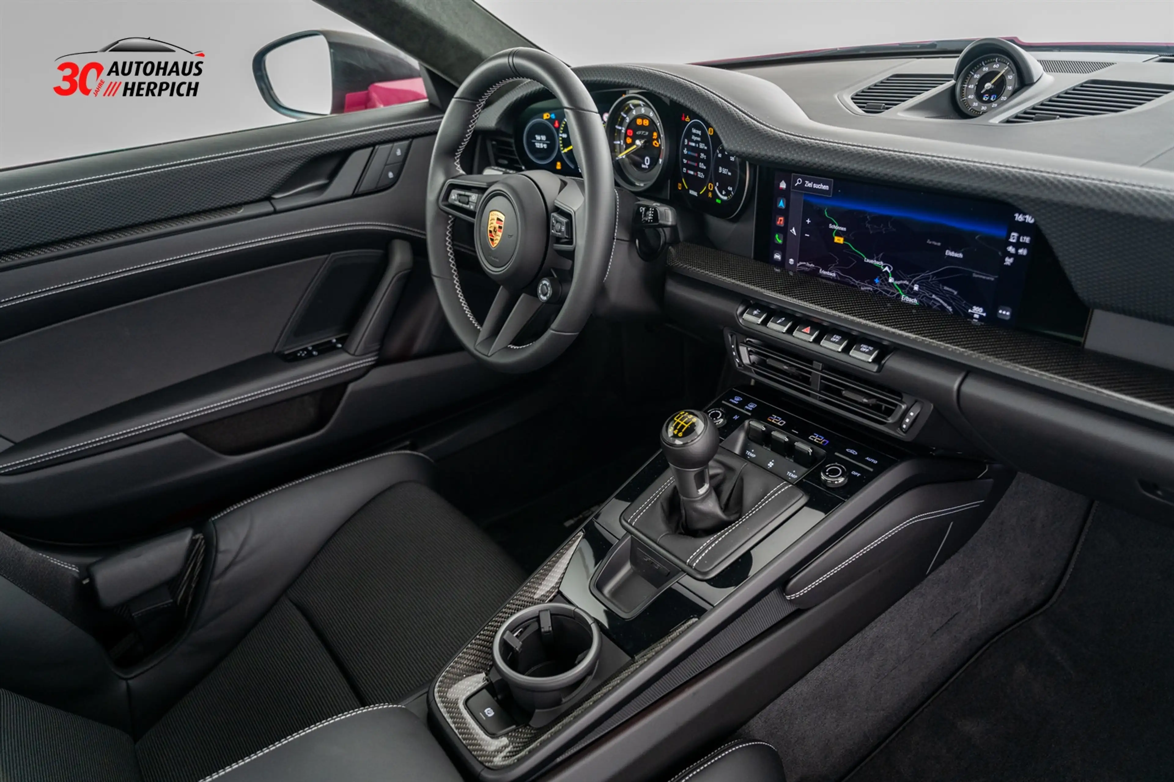 Porsche 992 GT3 Touring 6G-Schalter Sternrubin UPE. 241k — photo 15