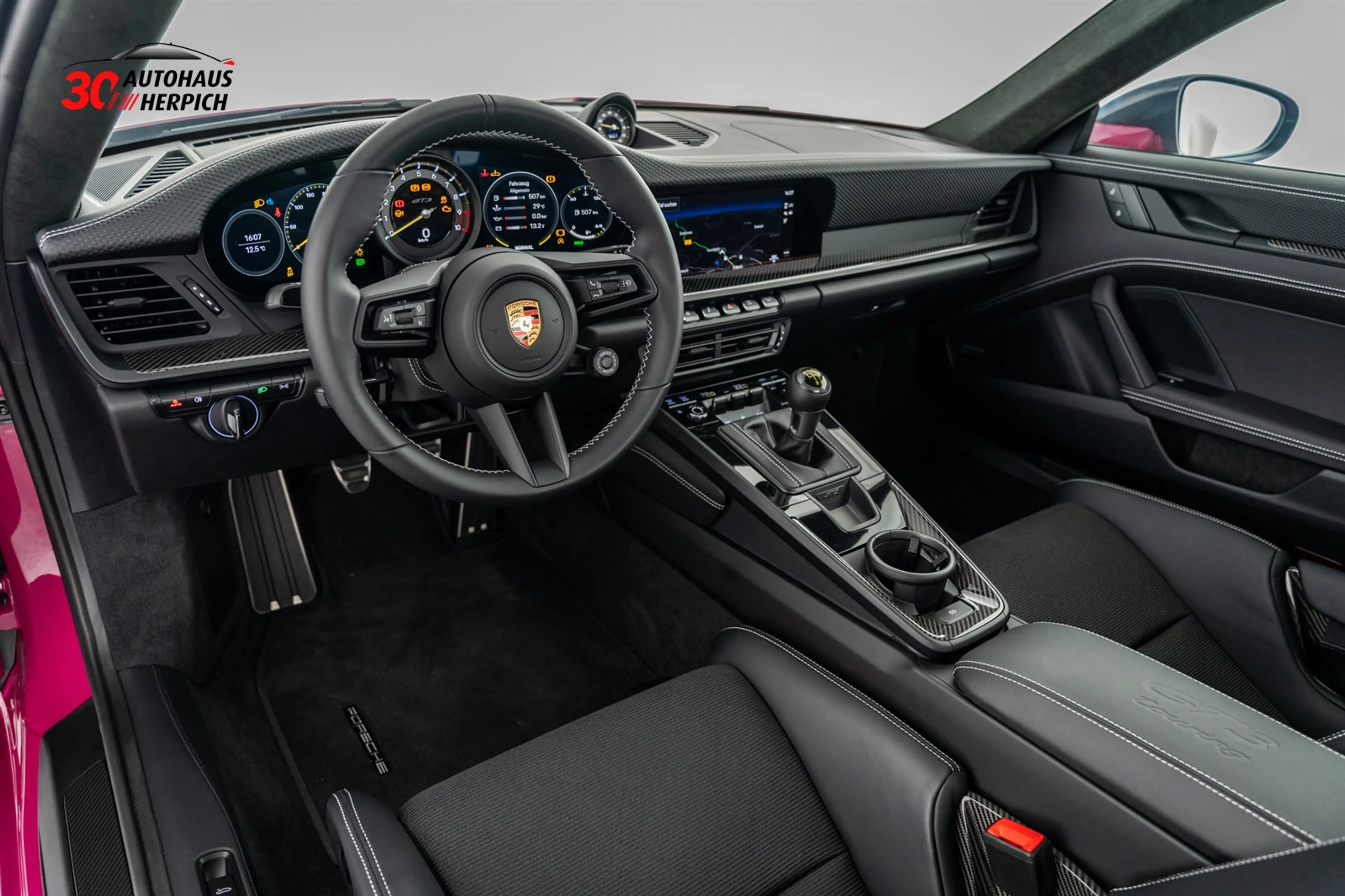 Porsche 992 GT3 Touring 6G-Schalter Sternrubin UPE. 241k — photo 10
