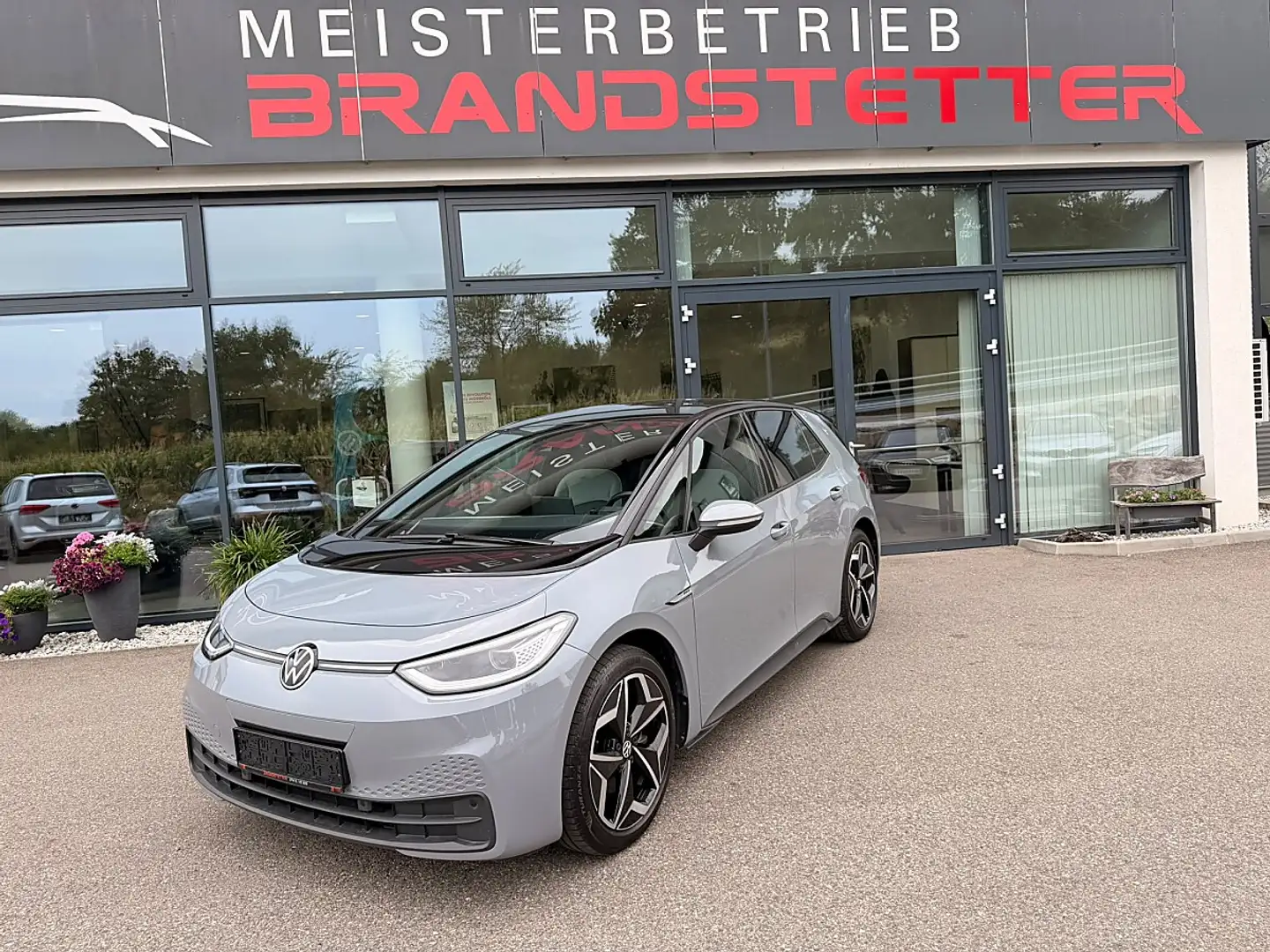 Volkswagen ID.3 ID. 3 Pro 58kWh Business Grau - 1