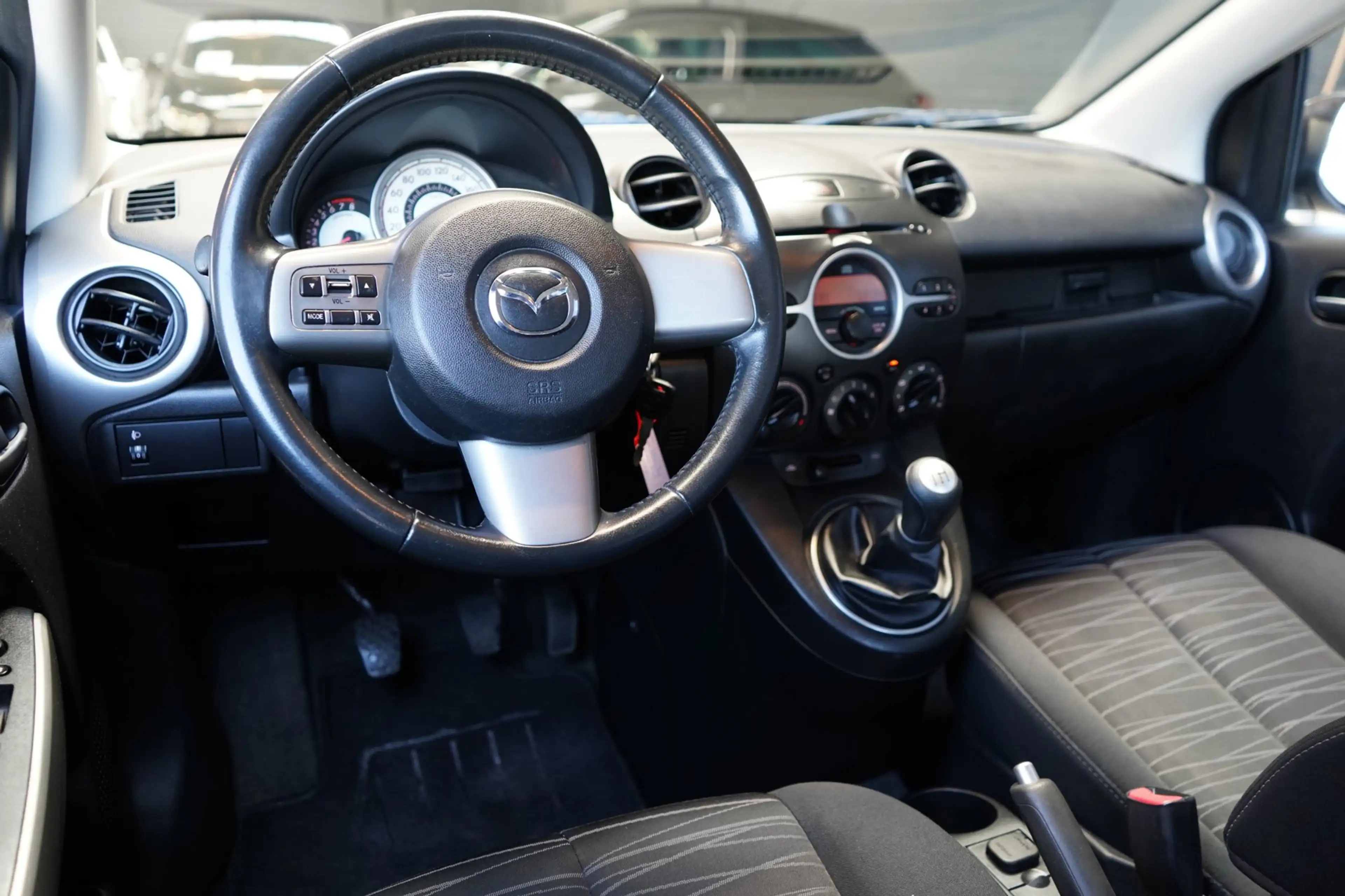 Mazda 2 1.3 XS | AIRCO | EL. RAMEN | APK — photo 10