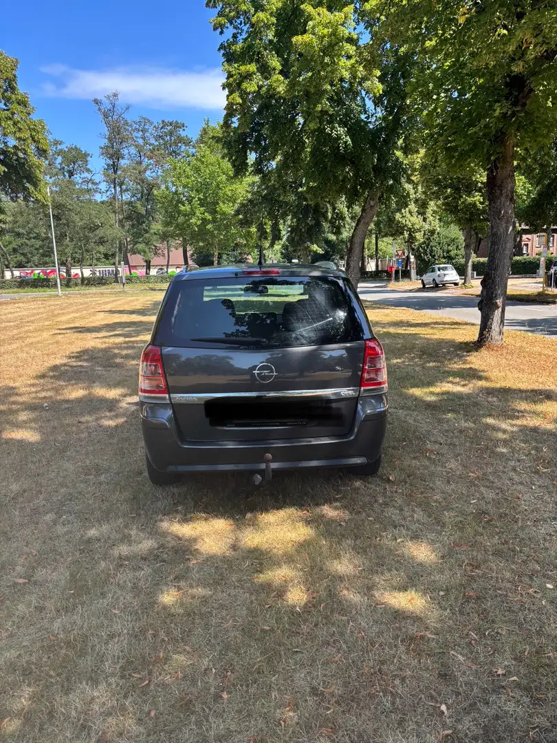 Opel Zafira 1.7 CDTI ecoFLEX Family - 1