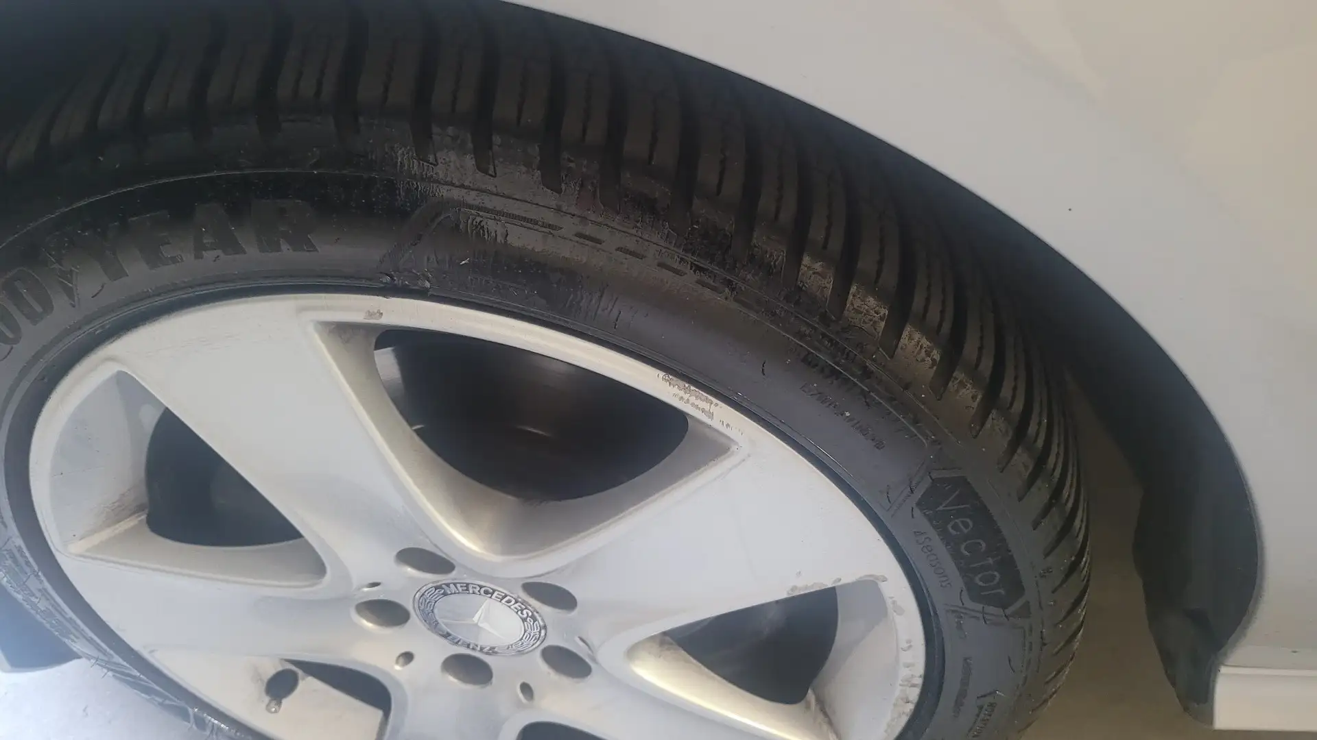 Mercedes-Benz CLA 180 Executive - 1